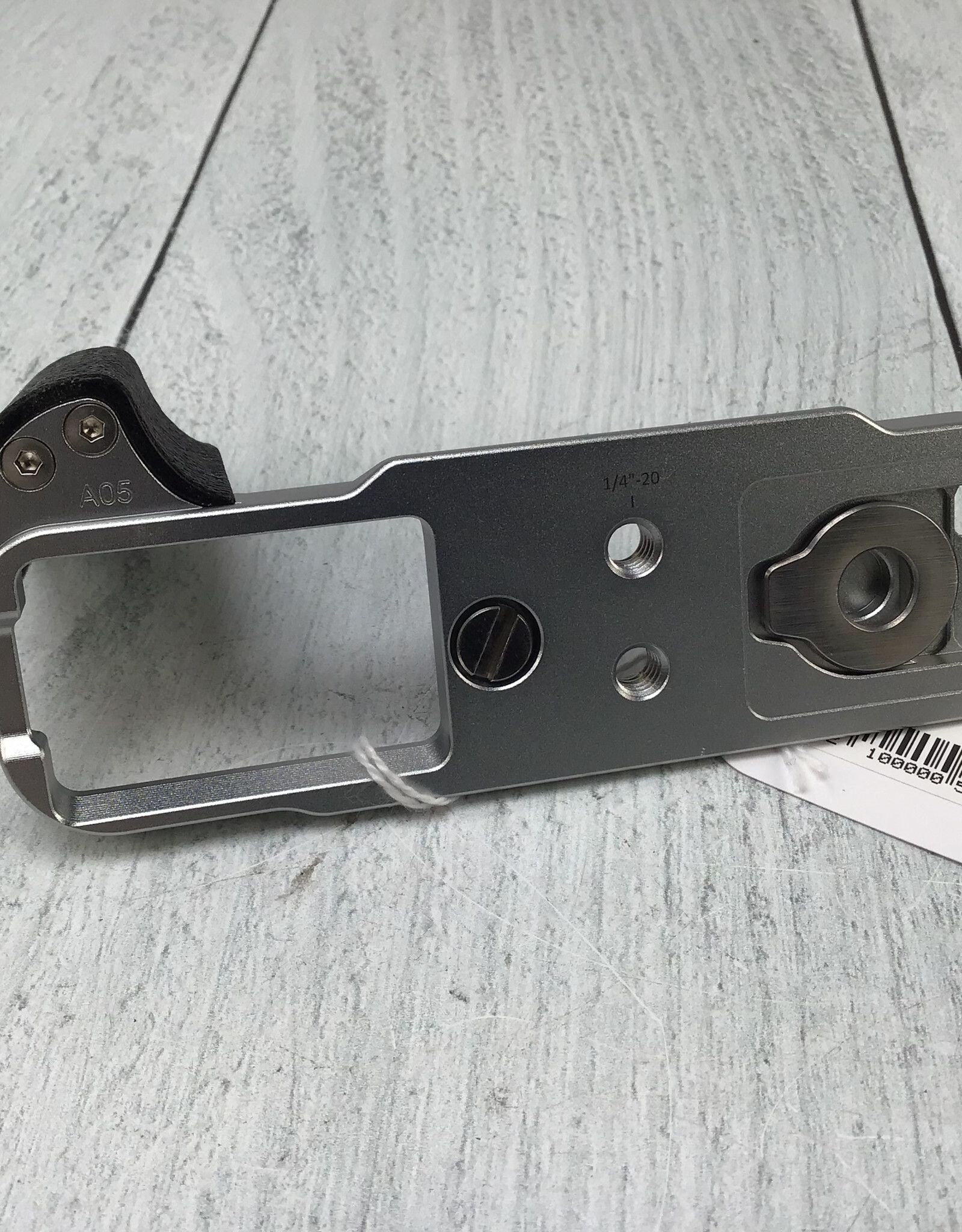 SmallRig SmallRig Grip for Fuji X-T30III Used Good