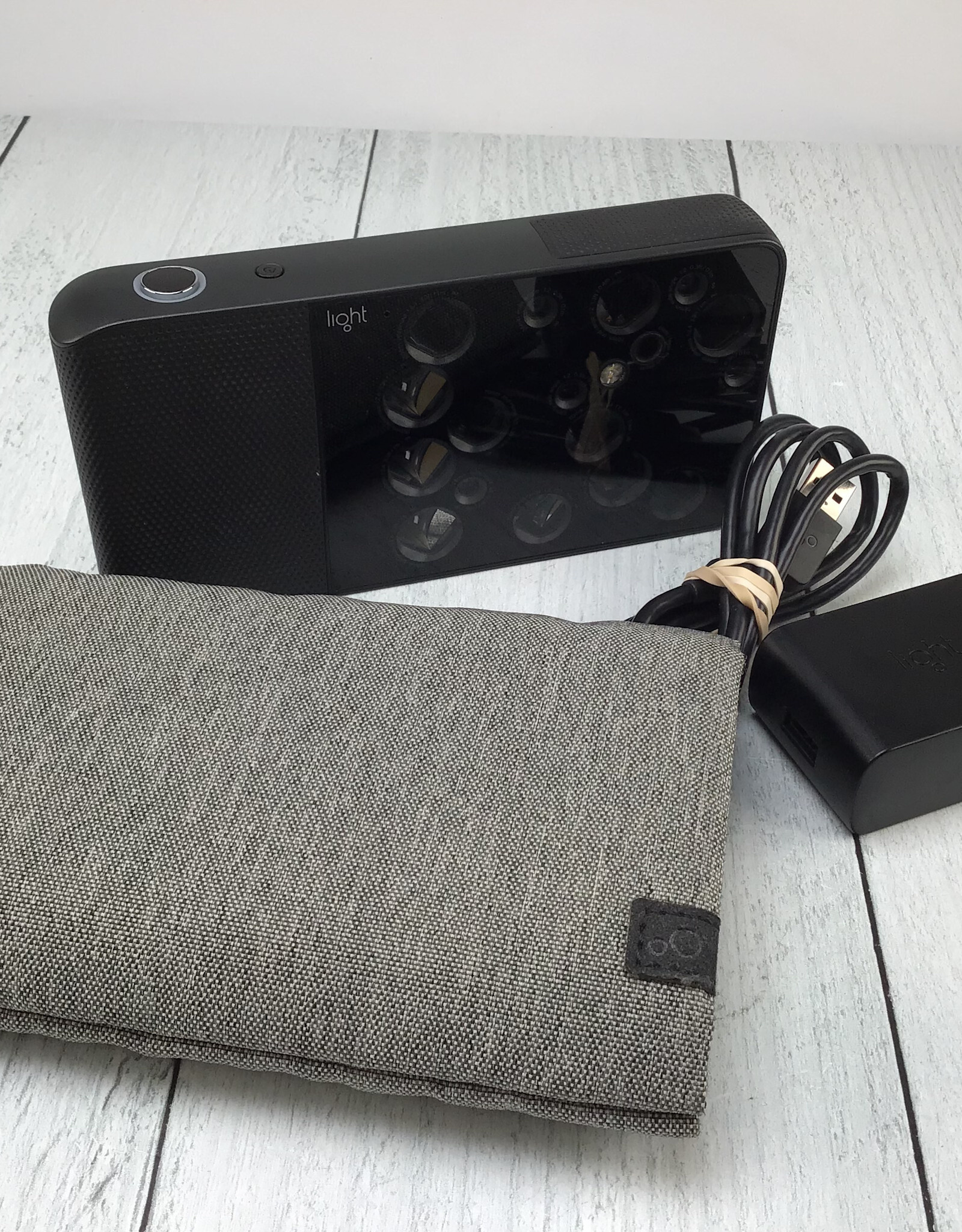 Light Light L-16 Camera Used Good