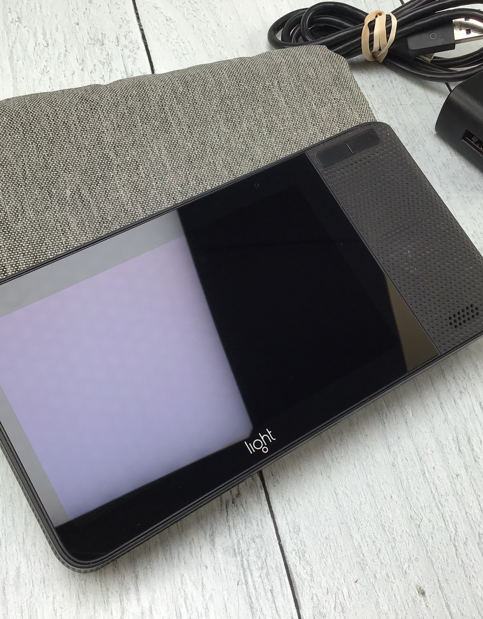 Light Light L-16 Camera Used Good