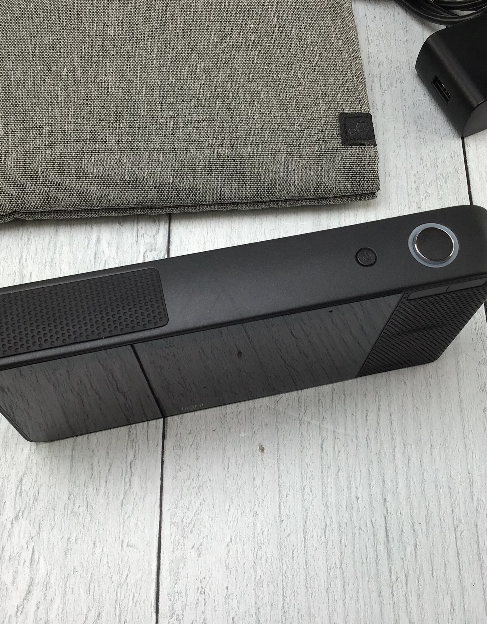 Light Light L-16 Camera Used Good