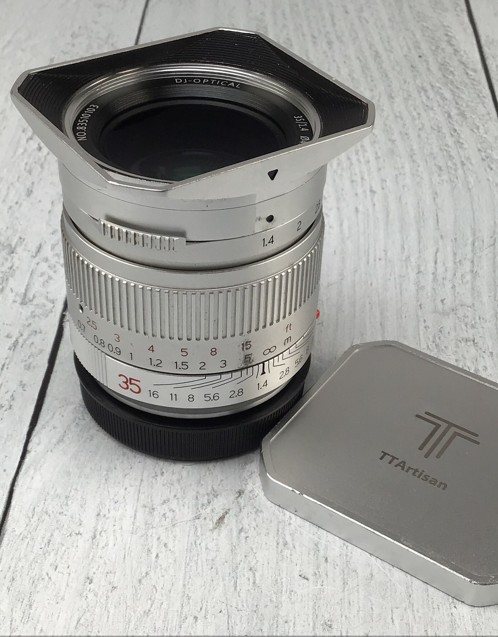 ttartisan TTArtisan 35mm f1.4 Lens for Leica M Used Good