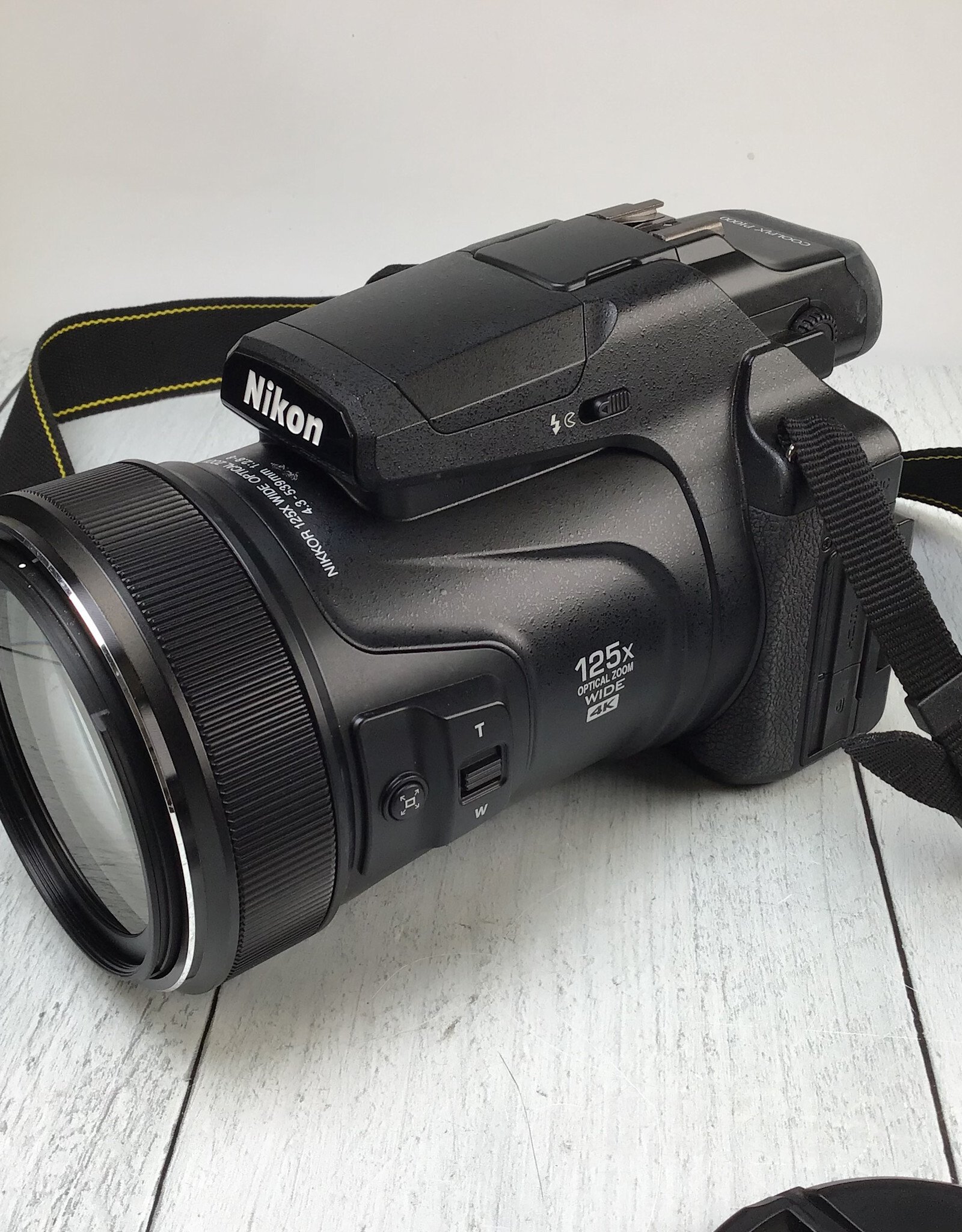 NIKON Nikon Coolpix P1000 Camera in Box Used Good