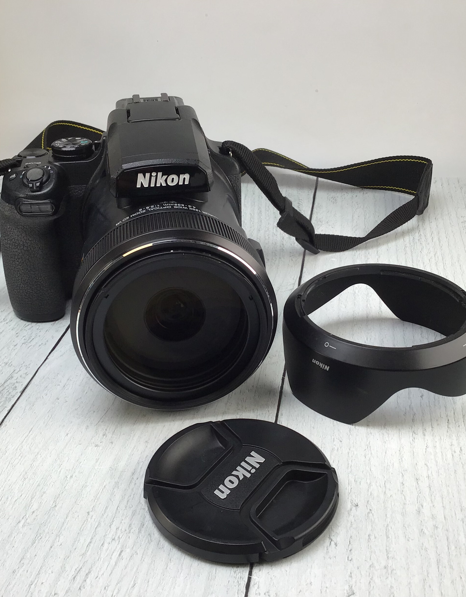 NIKON Nikon Coolpix P1000 Camera in Box Used Good