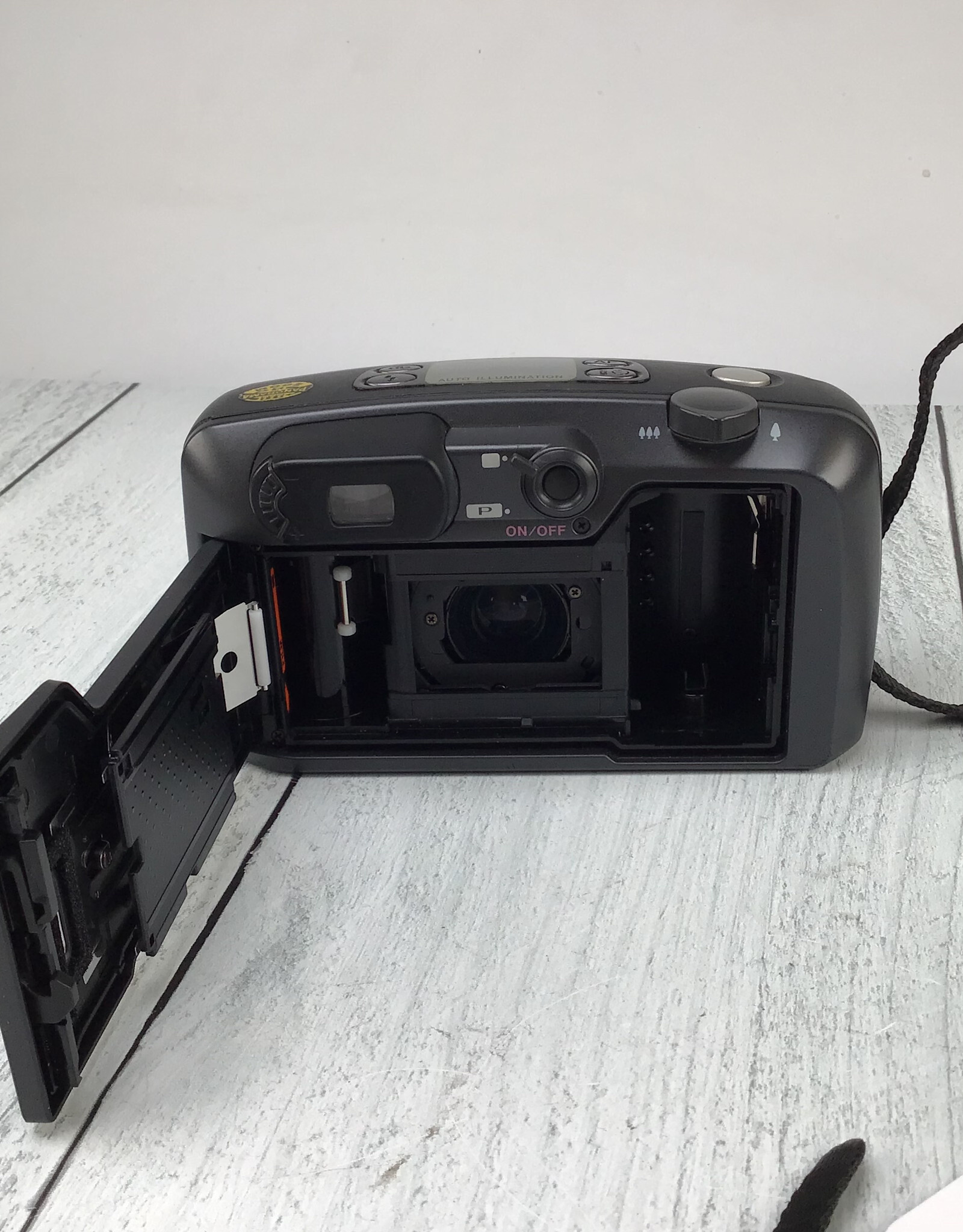 Pentax Pentax IQZoom 140 Camera Used Good