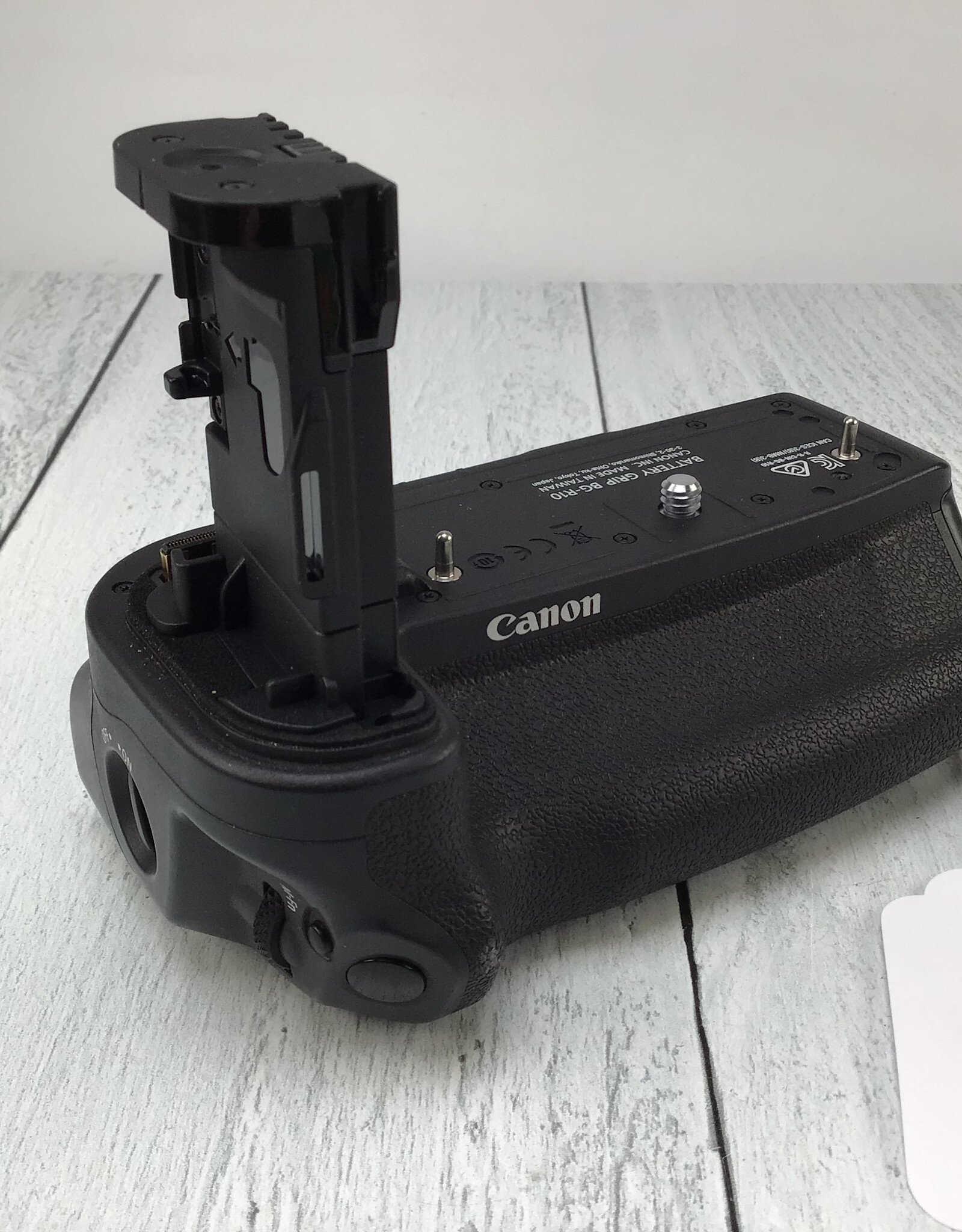 CANON Canon BG-R10 Grip for R6 Mark II Used Good