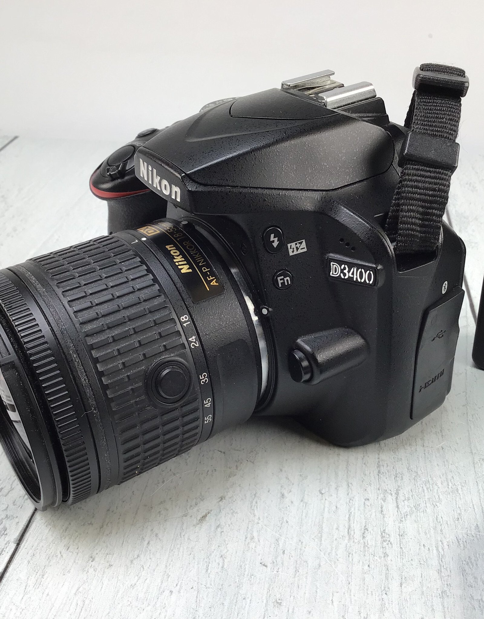 NIKON Nikon D3400 Camera w/ AF-P 18-55mm VR Used Good