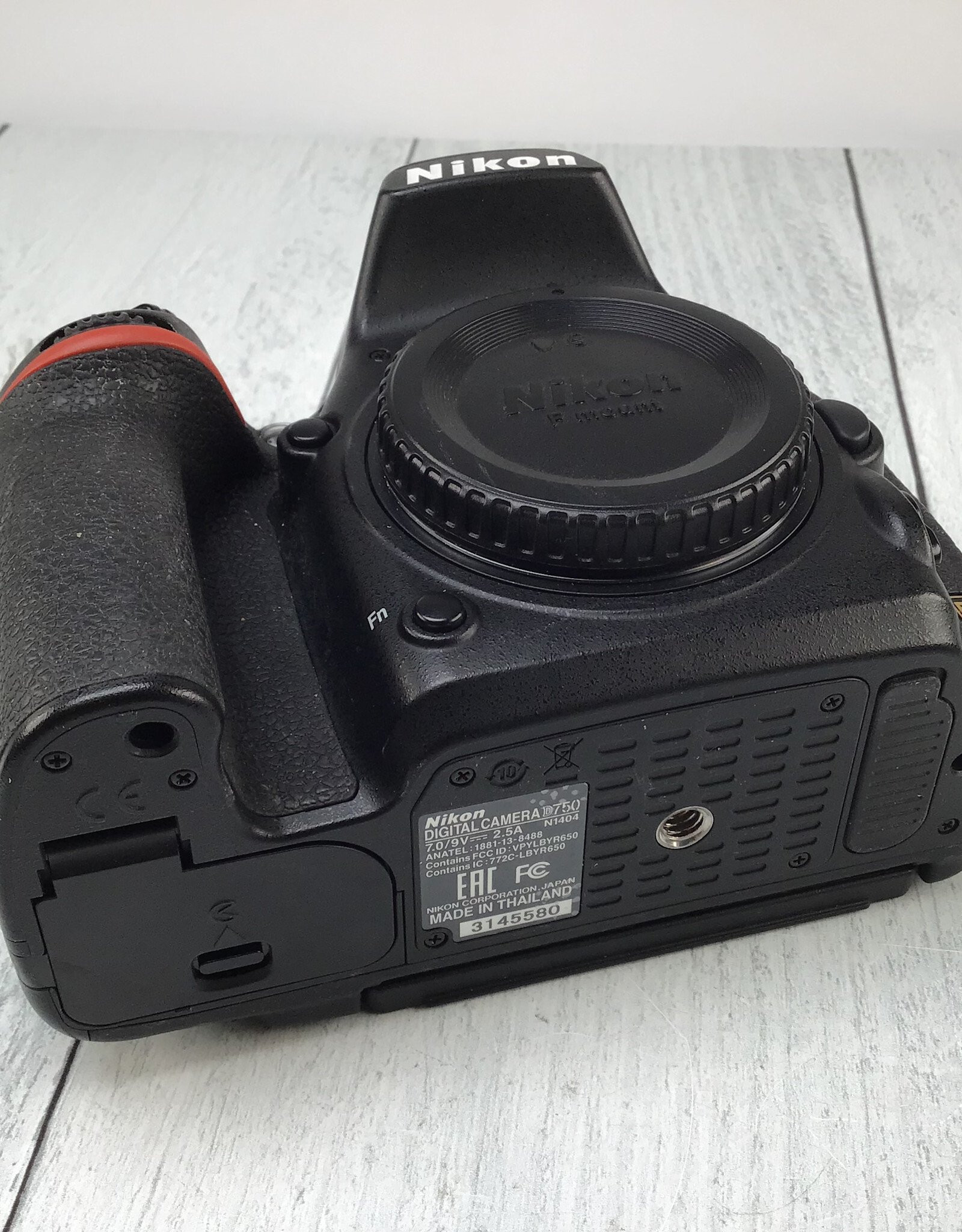 NIKON Nikon D750 Camera Body Shutter Count 2300 Used Good