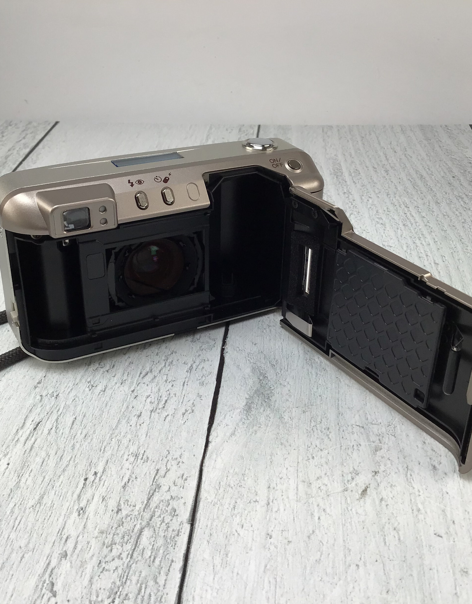 Minolta Minolta Freedom Zoom 125 Film Camera Used Good