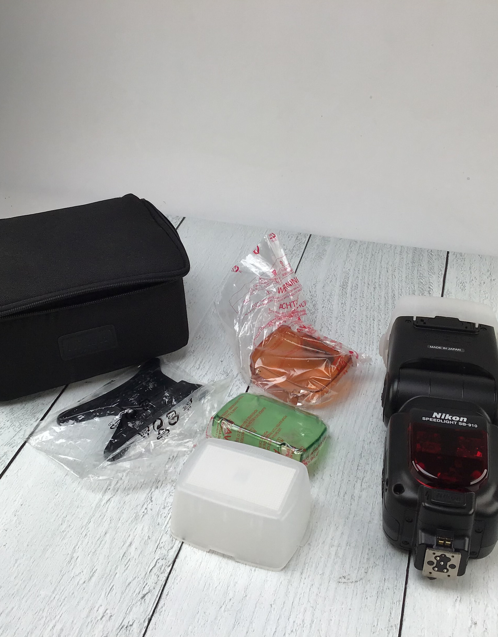 NIKON Nikon SB-910 Speedlight Flash Used Good