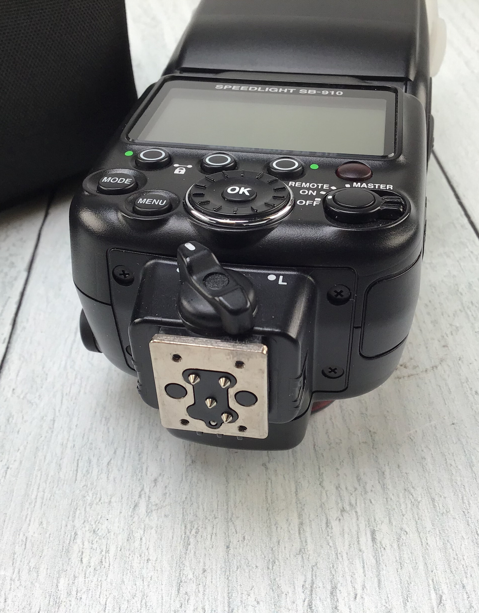 NIKON Nikon SB-910 Speedlight Flash Used Good