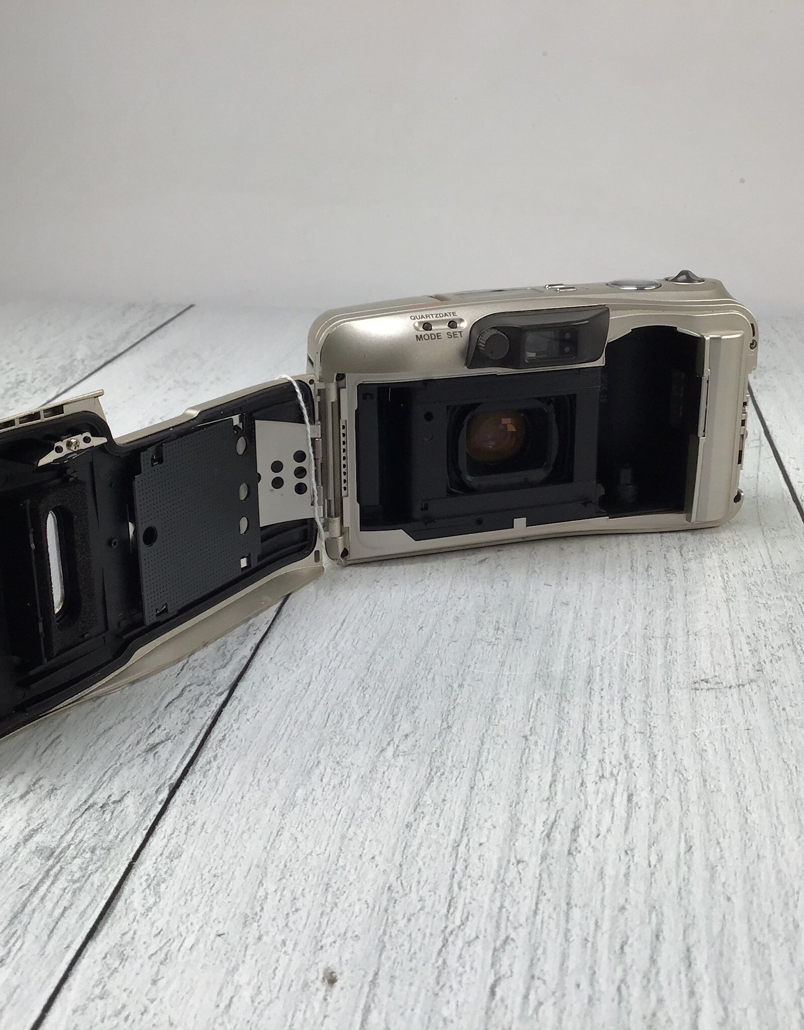 OLYMPUS Olympus Stylus Zoom 140 Camera Used Fair