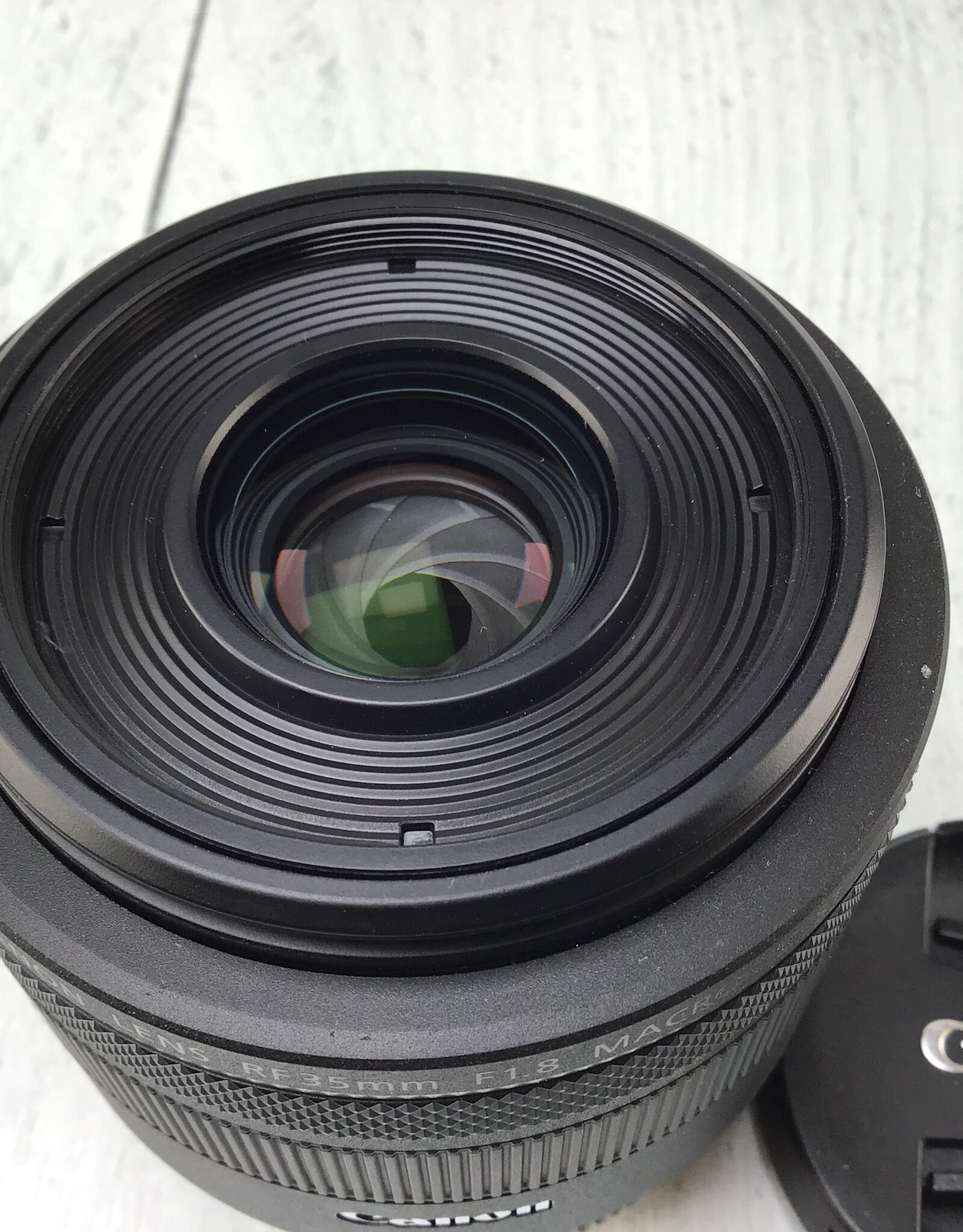 CANON Canon RF 35mm f1.8 Macro IS STM Lens Used Good