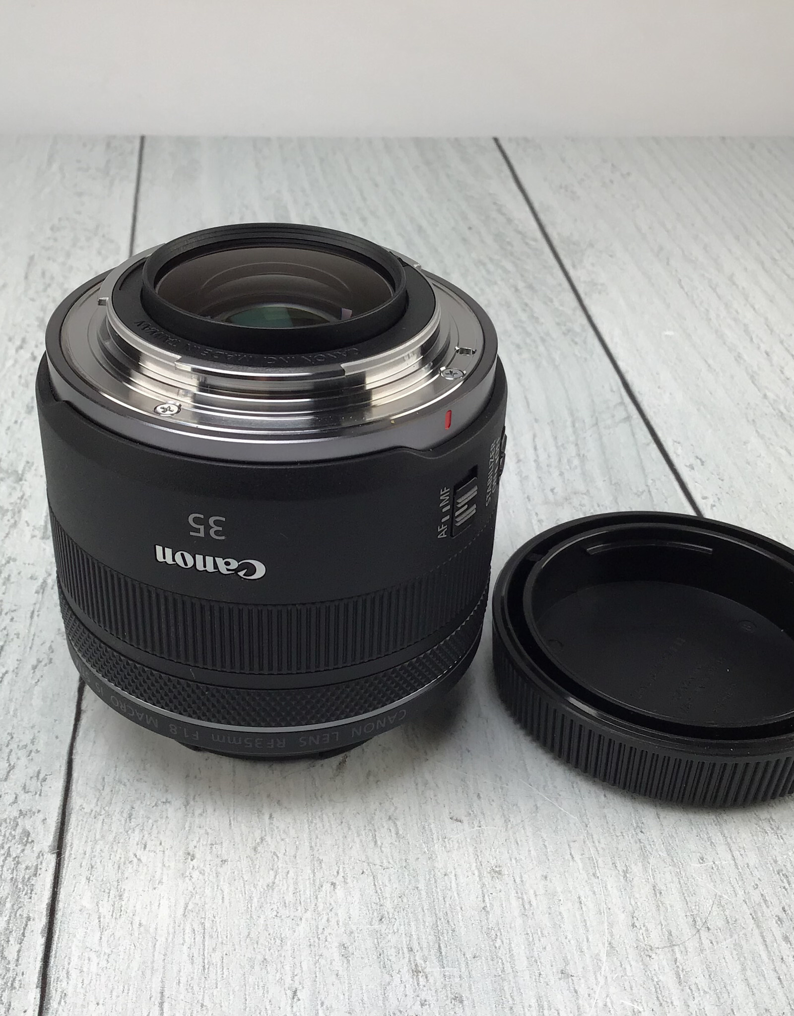 CANON Canon RF 35mm f1.8 Macro IS STM Lens Used Good