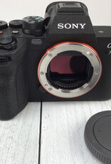SONY Sony A7IV Camera Body Shutter Count 8190 Used Good