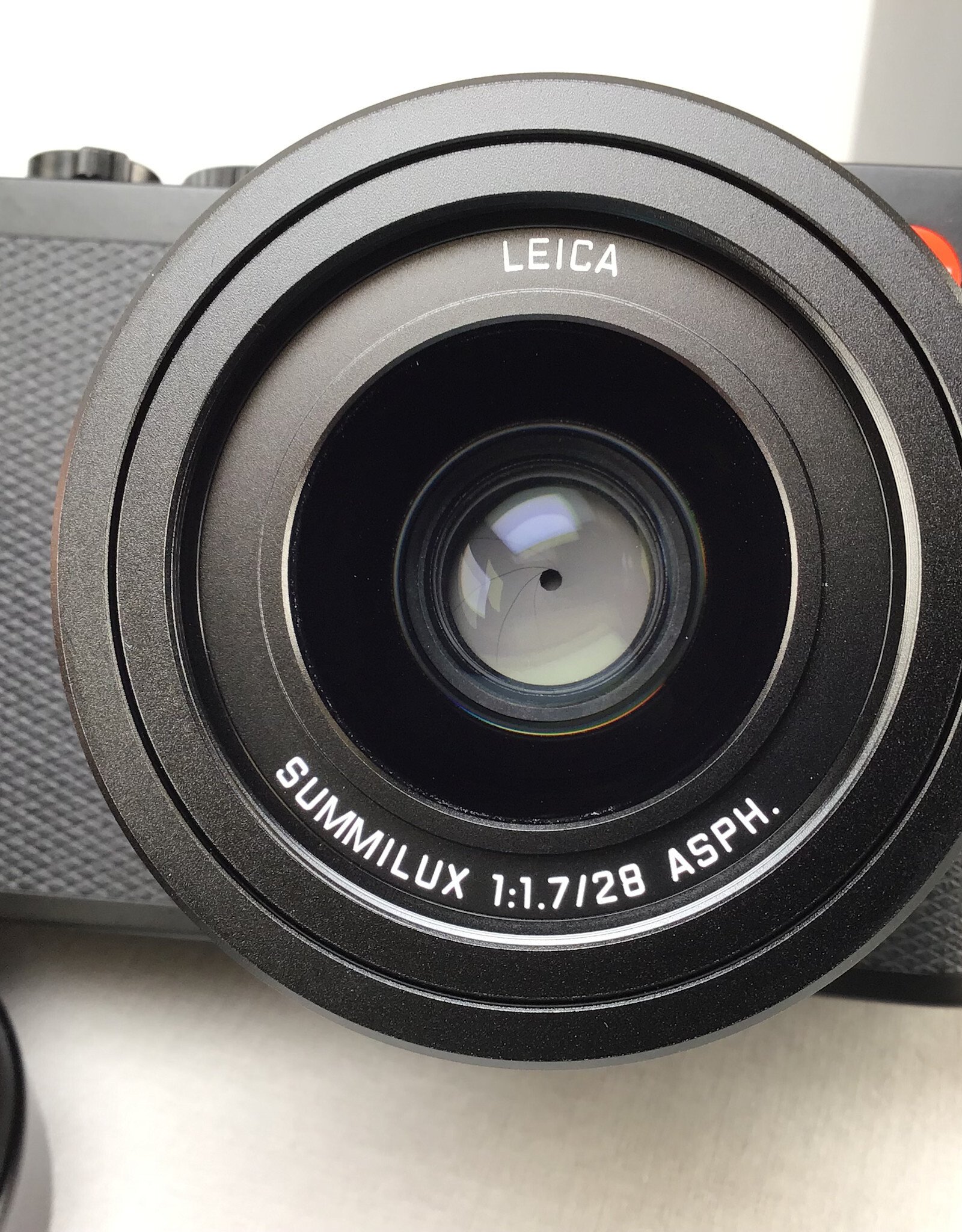 Leica Leica Q Type 116 Camera in Box Used EX