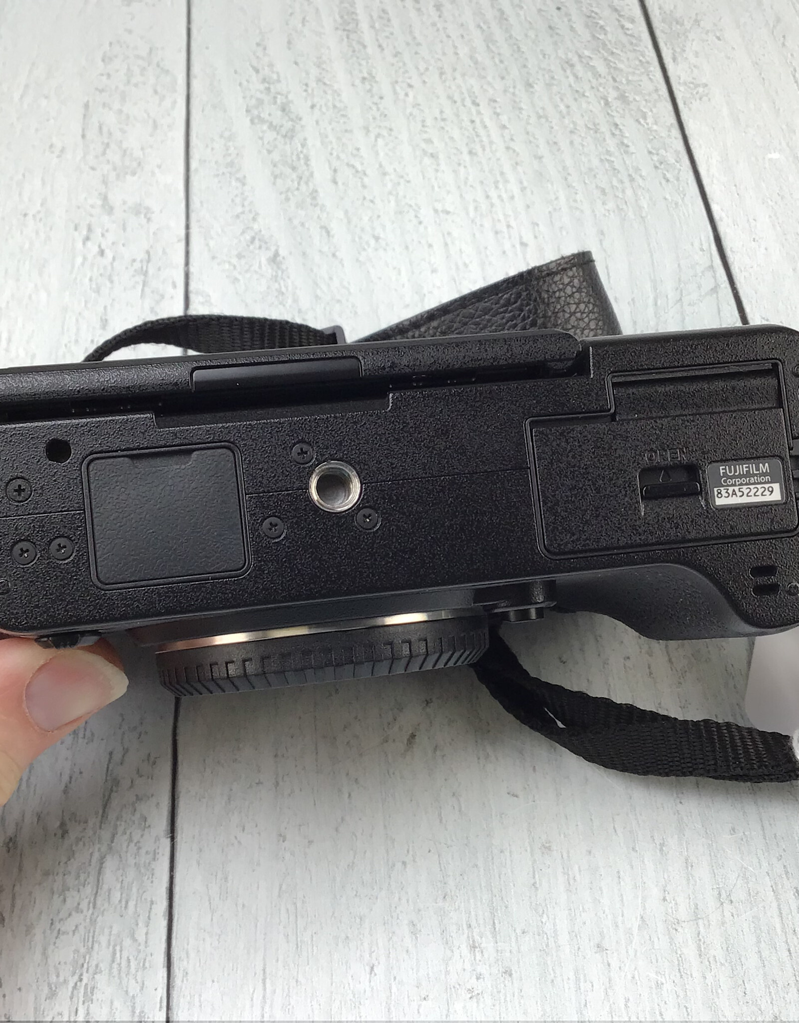 FUJI Fuji X-T2 Camera Body Black Used Good