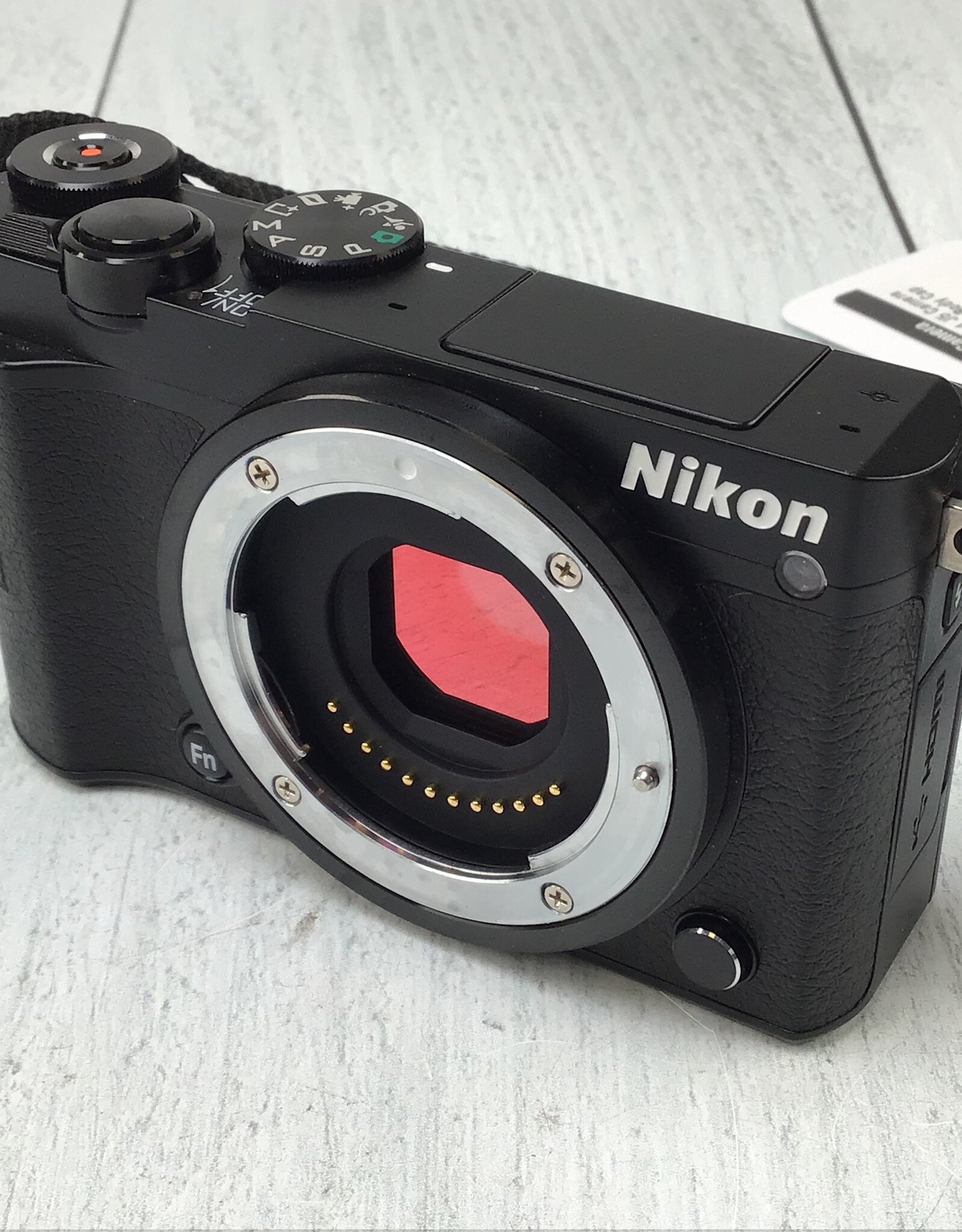 NIKON Nikon 1 J5 Camera Body No Body Cap Used Good