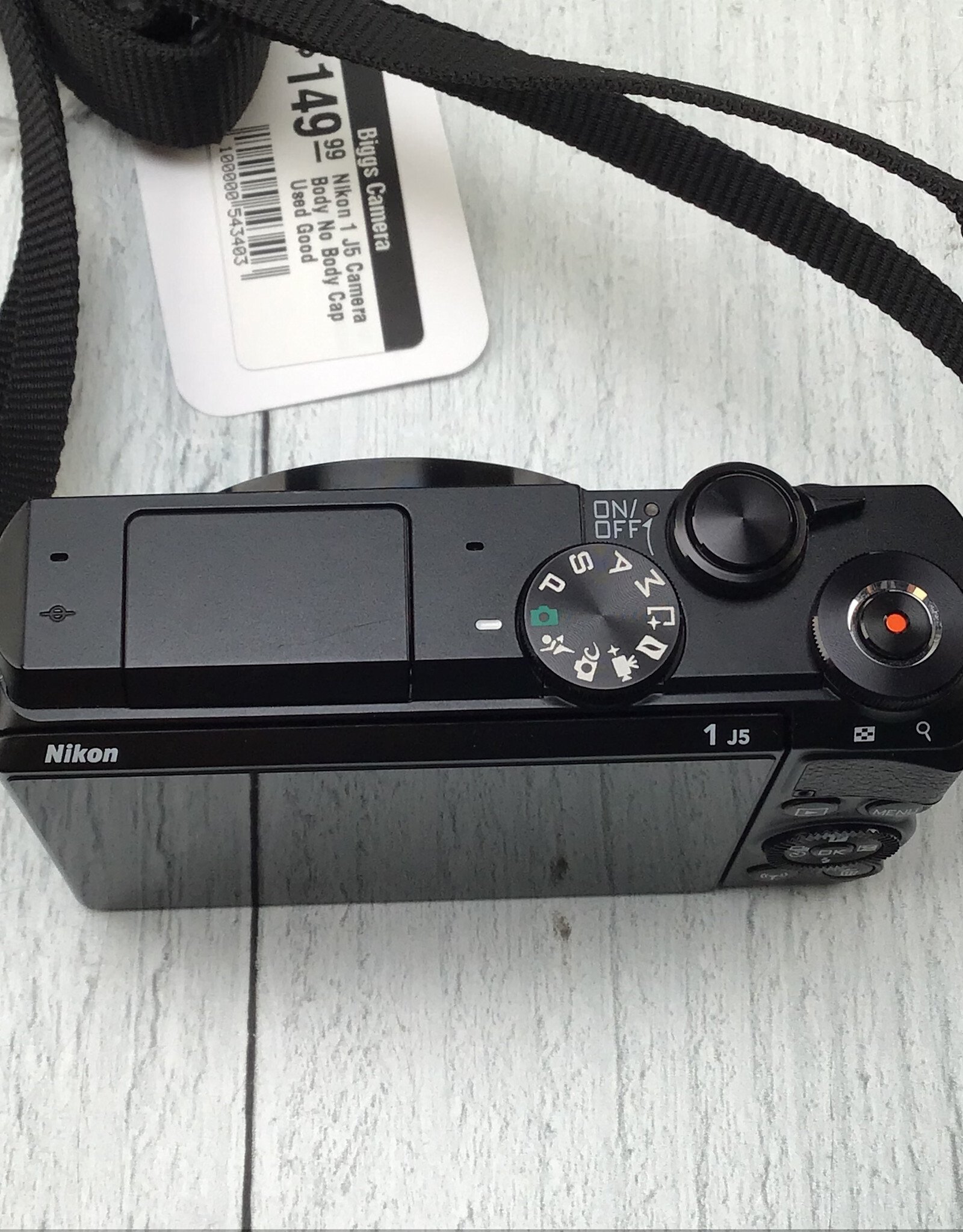 NIKON Nikon 1 J5 Camera Body No Body Cap Used Good