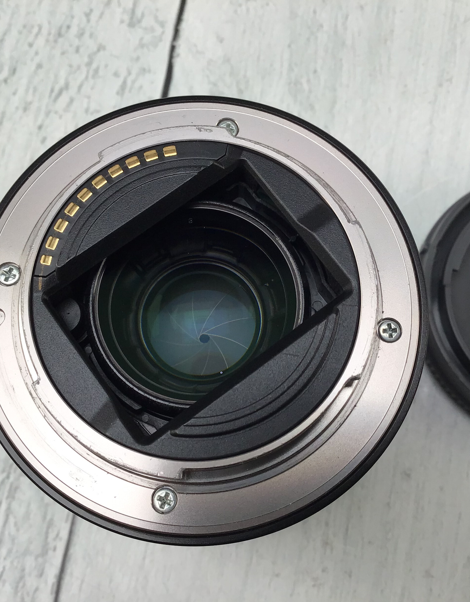 SONY Sony FE 28mm f2 Lens Used Good