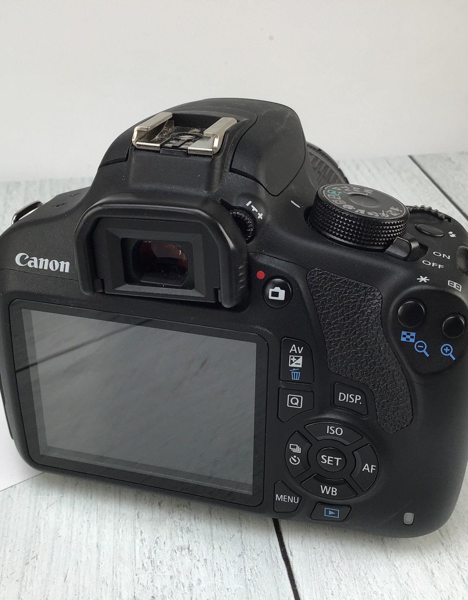 CANON Canon Rebel T5 Camera w/ 18-55mm IS Used Good