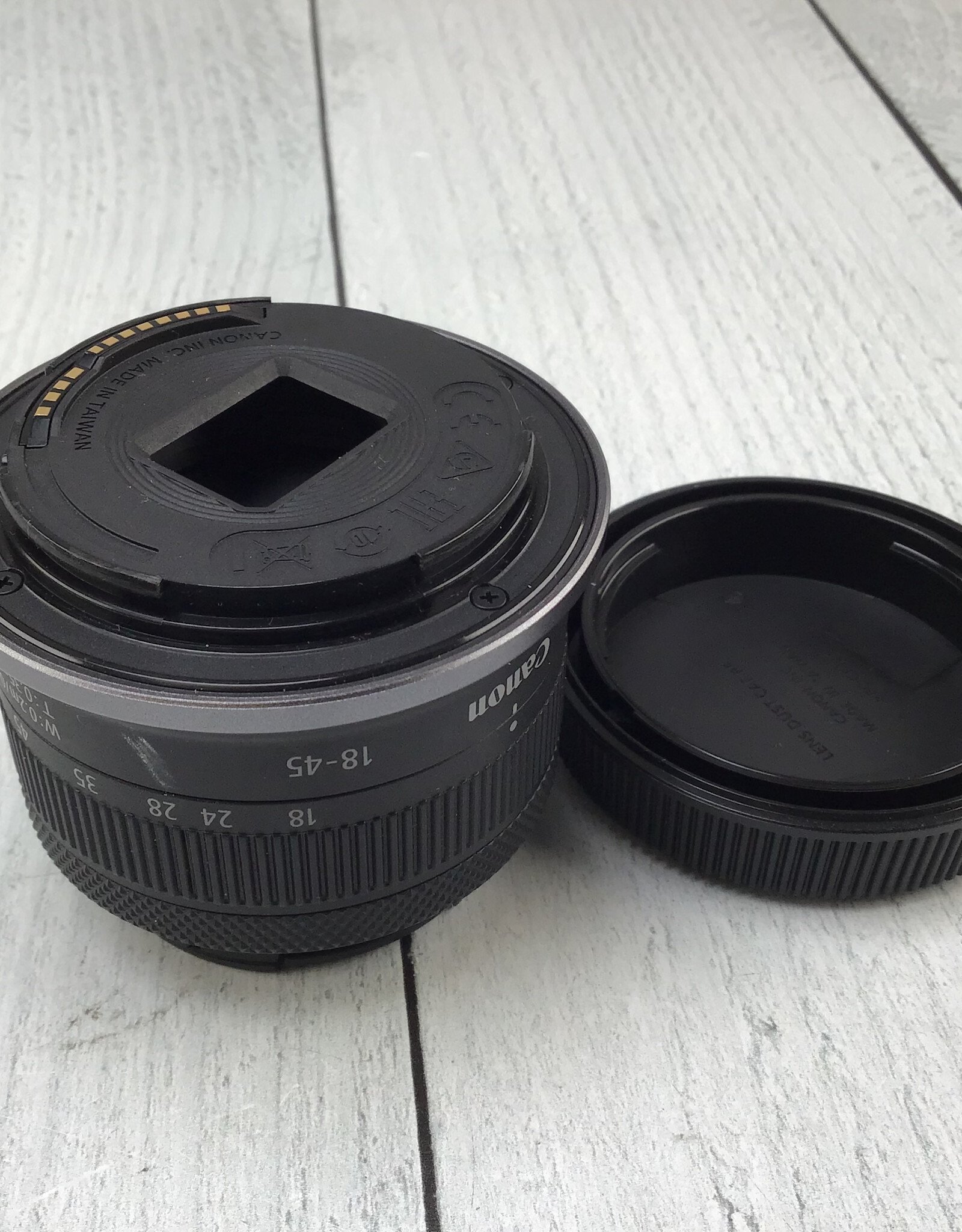 CANON Canon RF-S 18-45mmf4.5-6.3 IS STM Lens Used Good