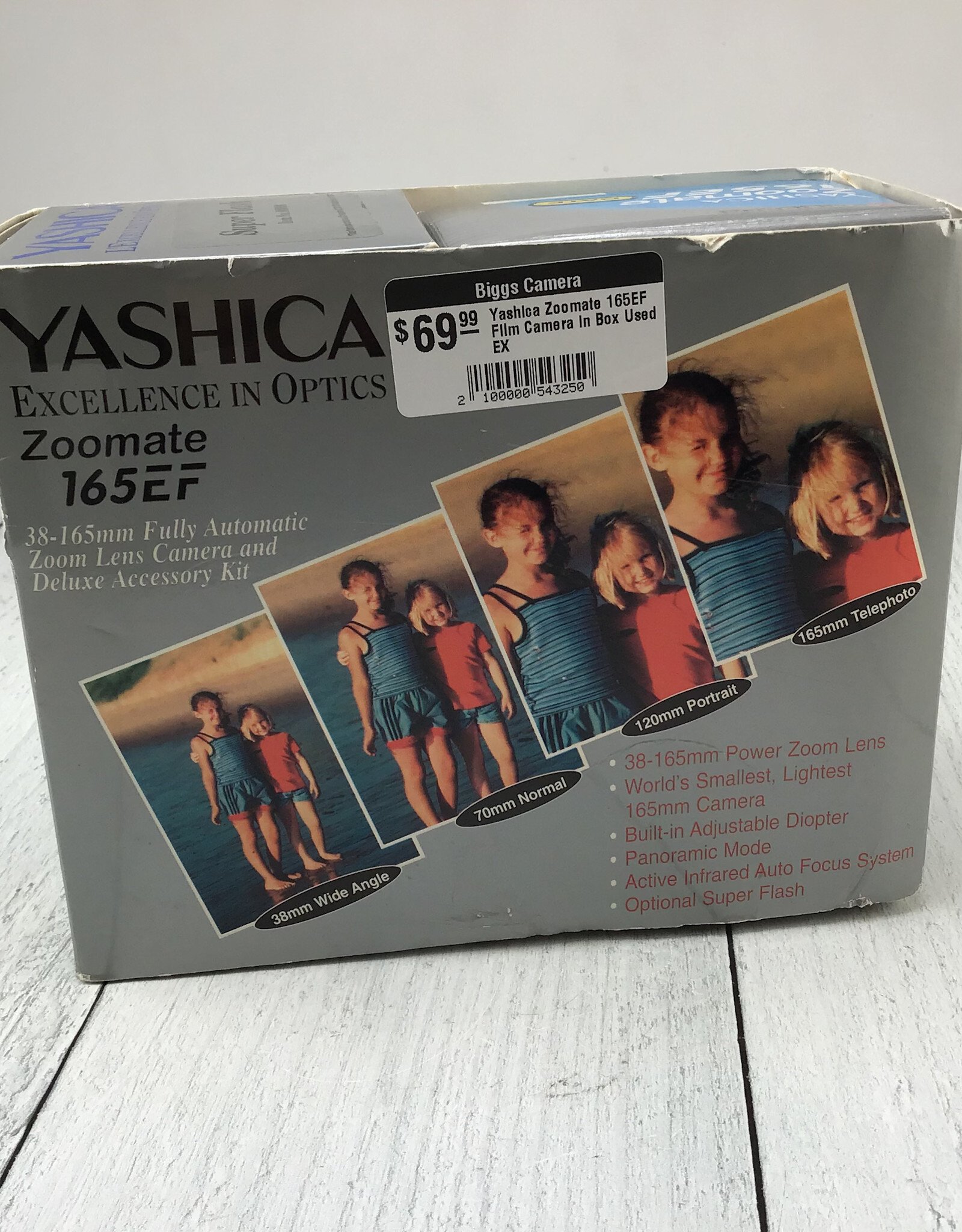 Yashica Yashica Zoomate 165EF Film Camera in Box Used EX