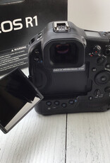 CANON Canon EOS R1 Camera Body in Box Shutter Count 1000 Used Good