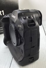 CANON Canon EOS R1 Camera Body in Box Shutter Count 1000 Used Good
