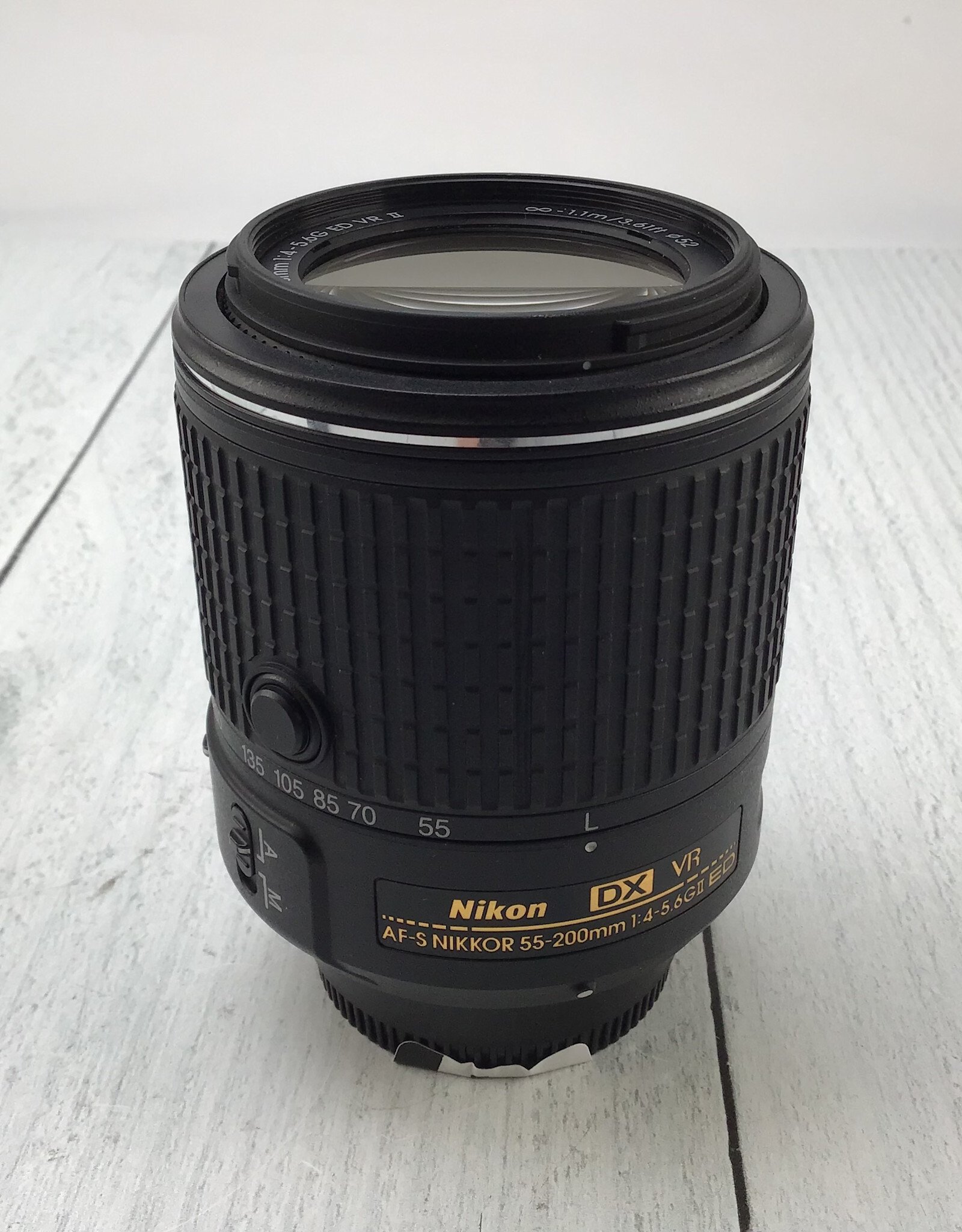 NIKON Nikon AF-S Nikkor 55-200mm f4-5.6G VR II Lens Used Good