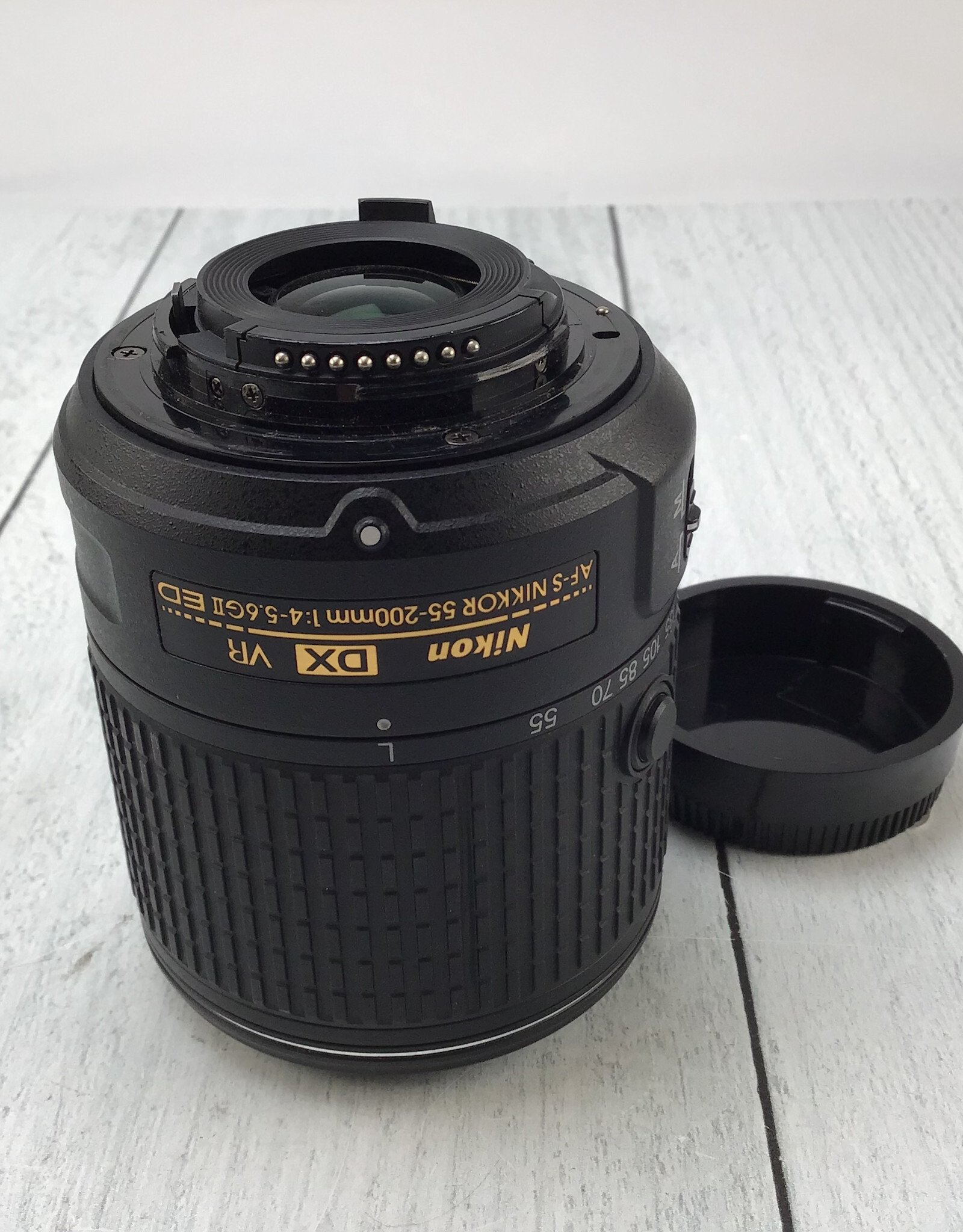 NIKON Nikon AF-S Nikkor 55-200mm f4-5.6G VR II Lens Used Good