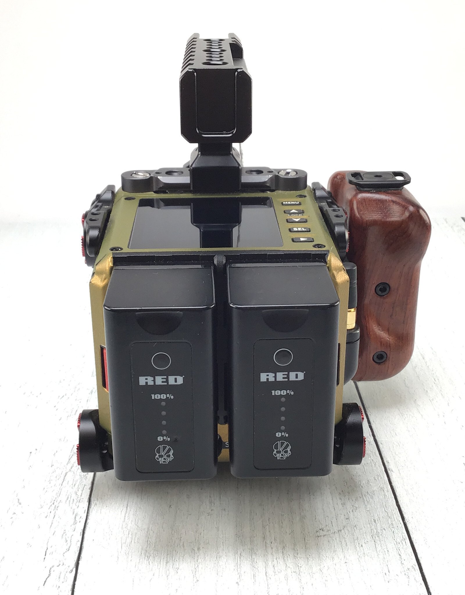 Red RED DIGITAL CINEMA KOMODO-X 6K Camera w/ Access 406 Hours Used Fair