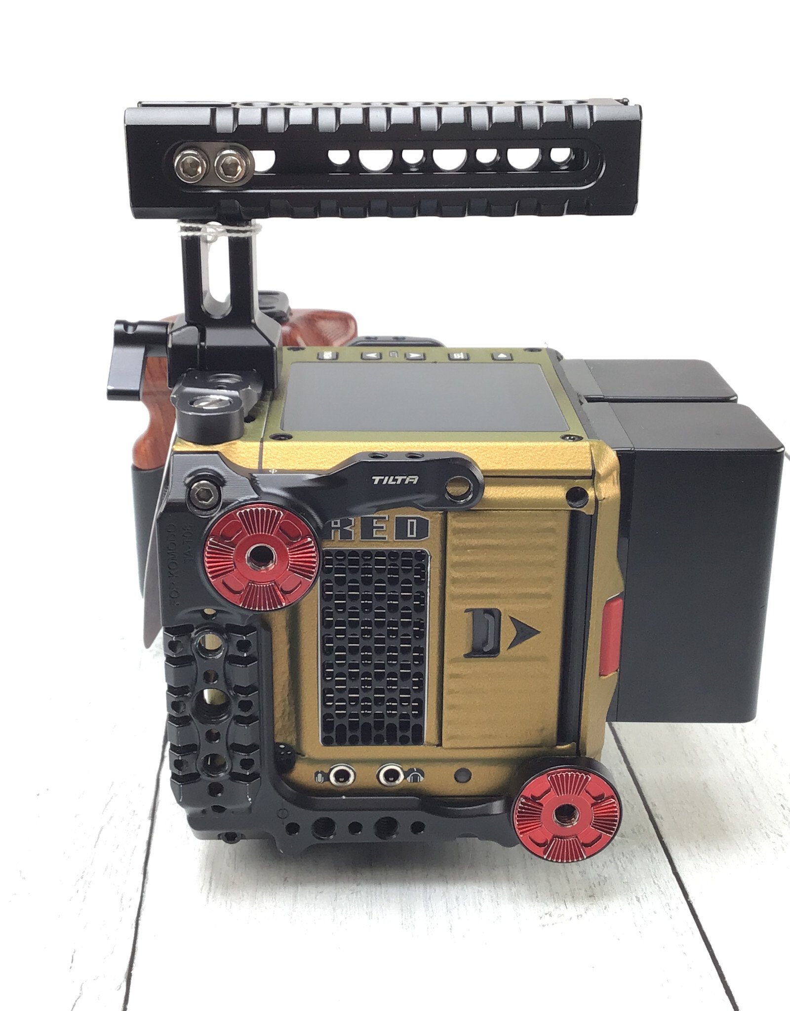 Red RED DIGITAL CINEMA KOMODO-X 6K Camera w/ Access 406 Hours Used Fair