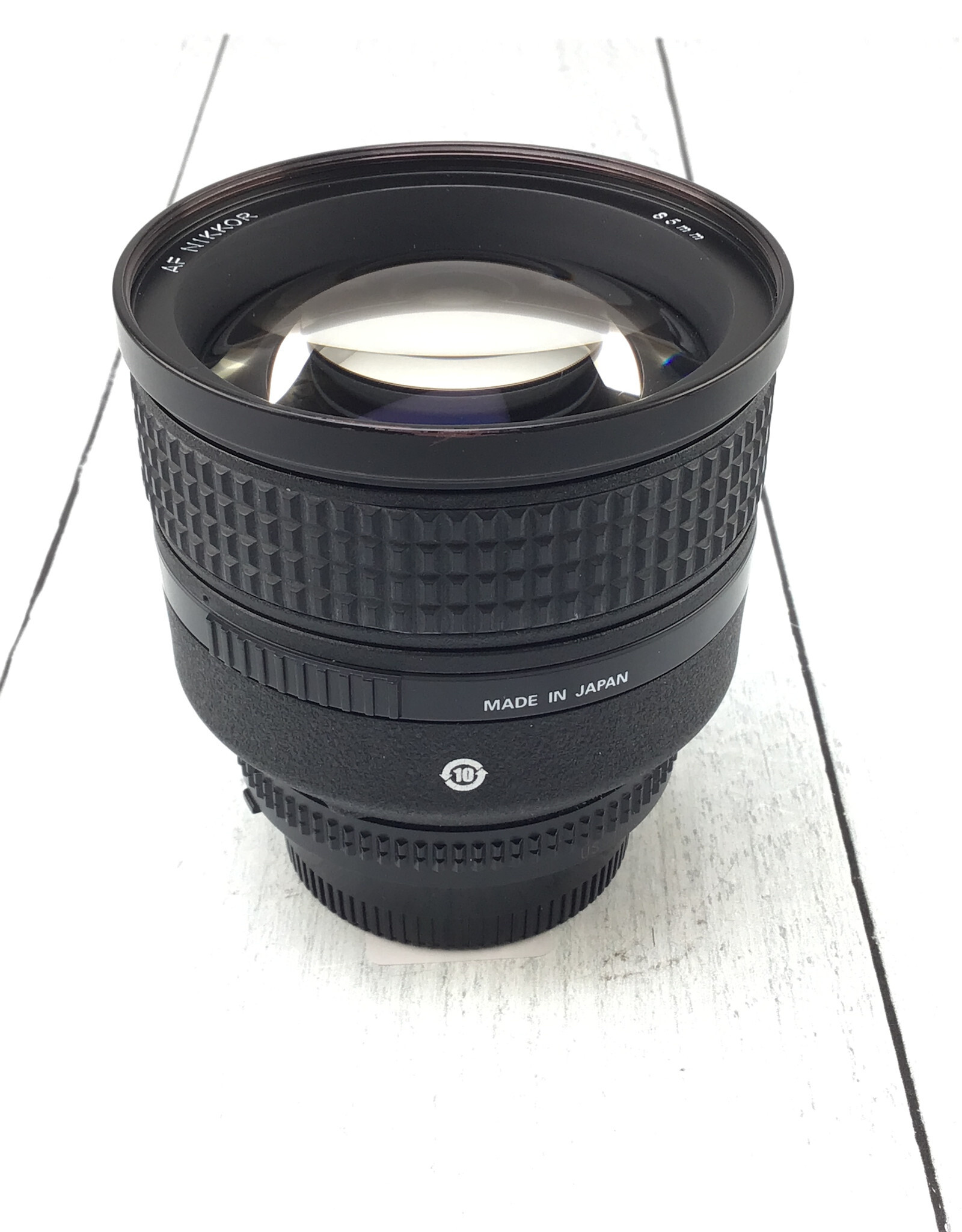 NIKON Nikon AF Nikkor 85mm f1.4 D Lens Used Good