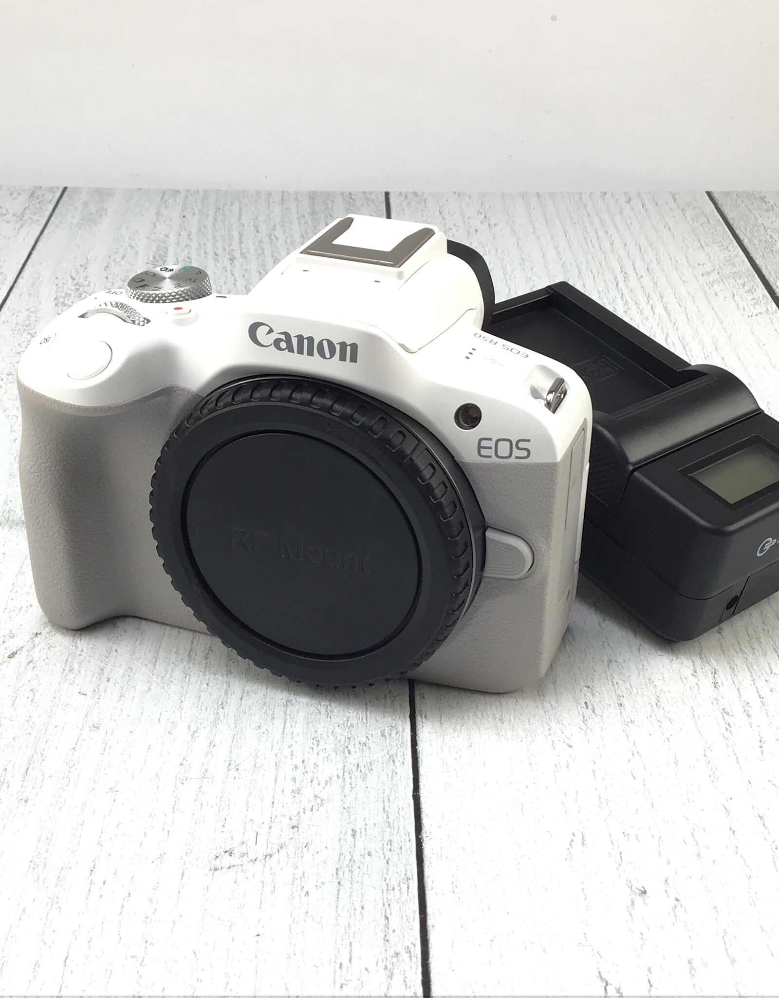 CANON Canon EOS R50 Camera Body White Used Good