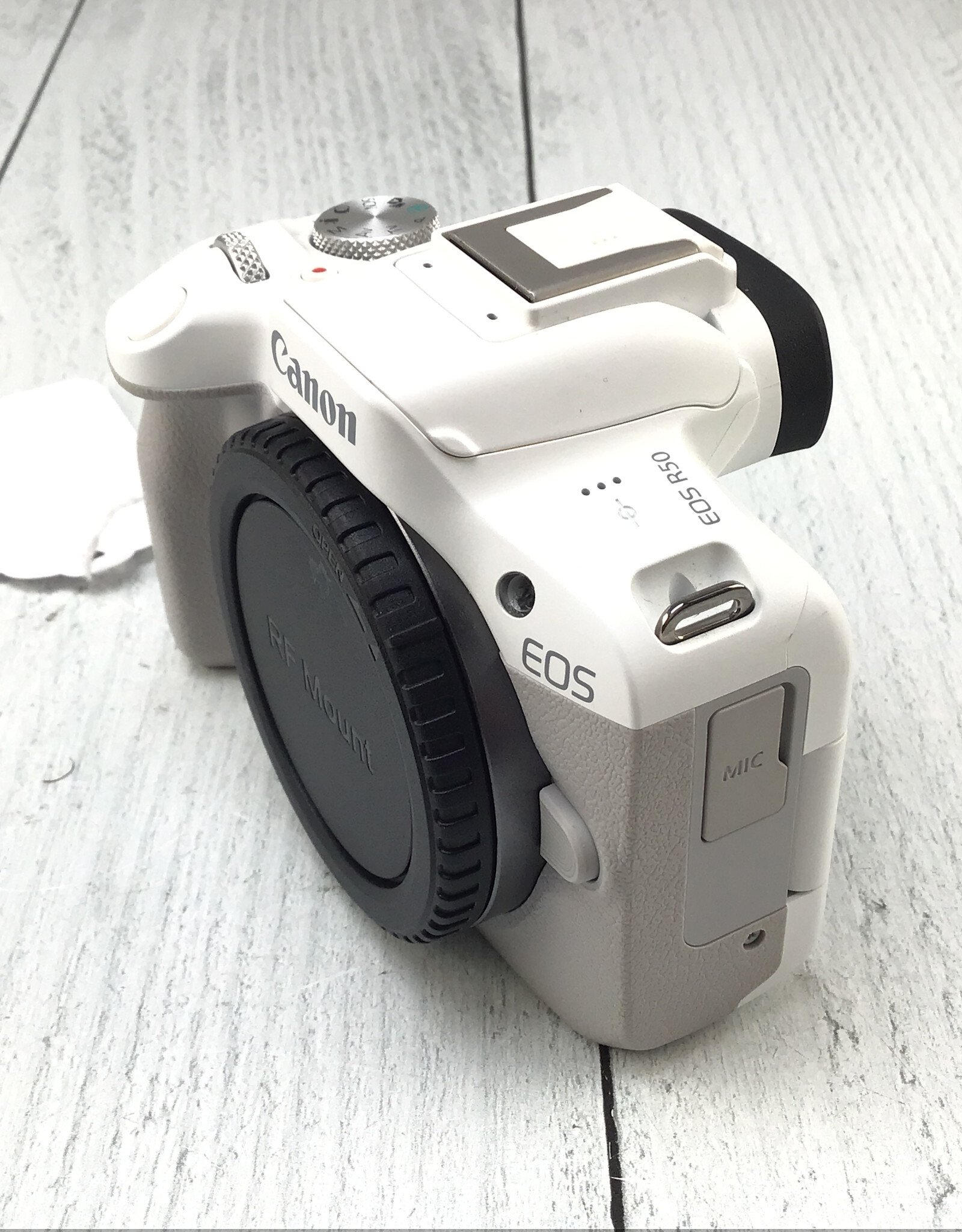 CANON Canon EOS R50 Camera Body White Used Good