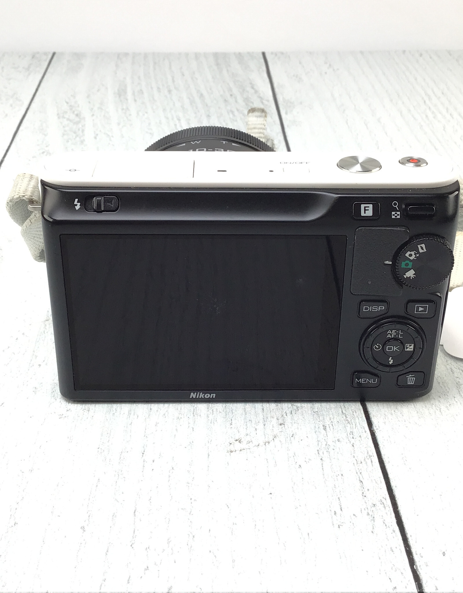 NIKON Nikon 1 J1 Camera w/ 10-30mm Used Good