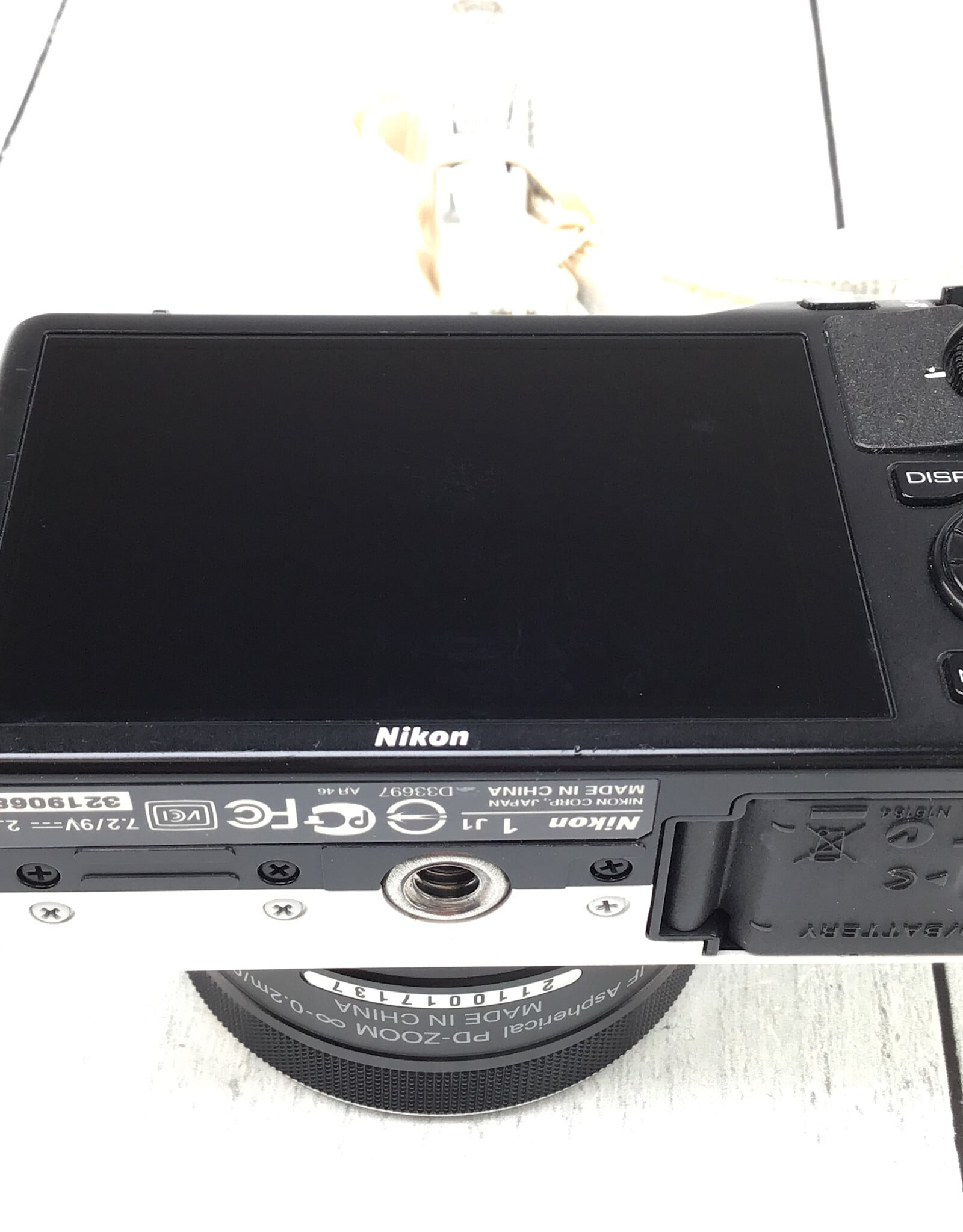 NIKON Nikon 1 J1 Camera w/ 10-30mm Used Good