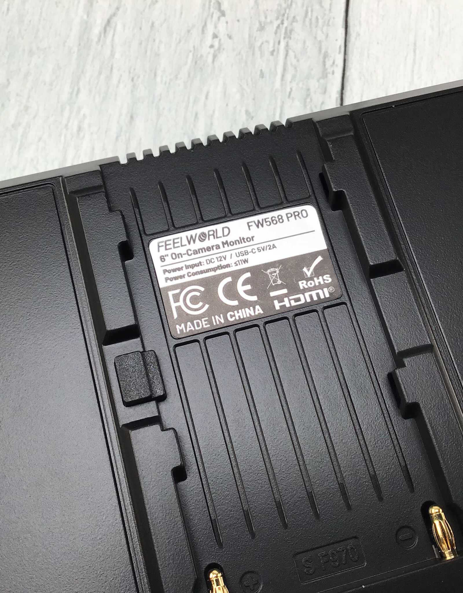 Feelworld FEELWORLD FW568 Pro Monitor in Case Used Good