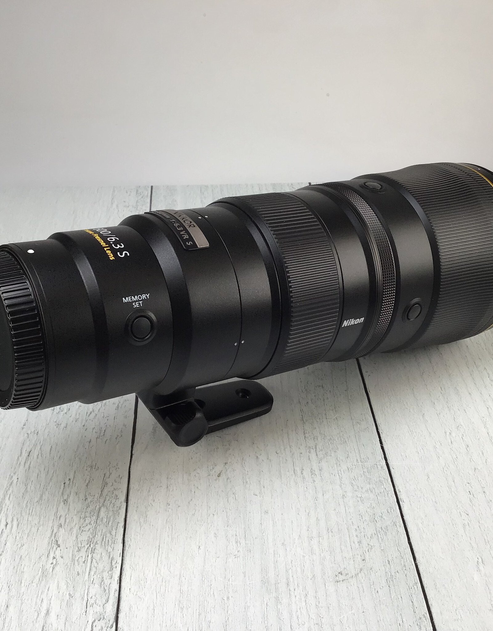 NIKON Nikon Nikkor Z 600mm f6.3 VR S Lens in Box Used Good