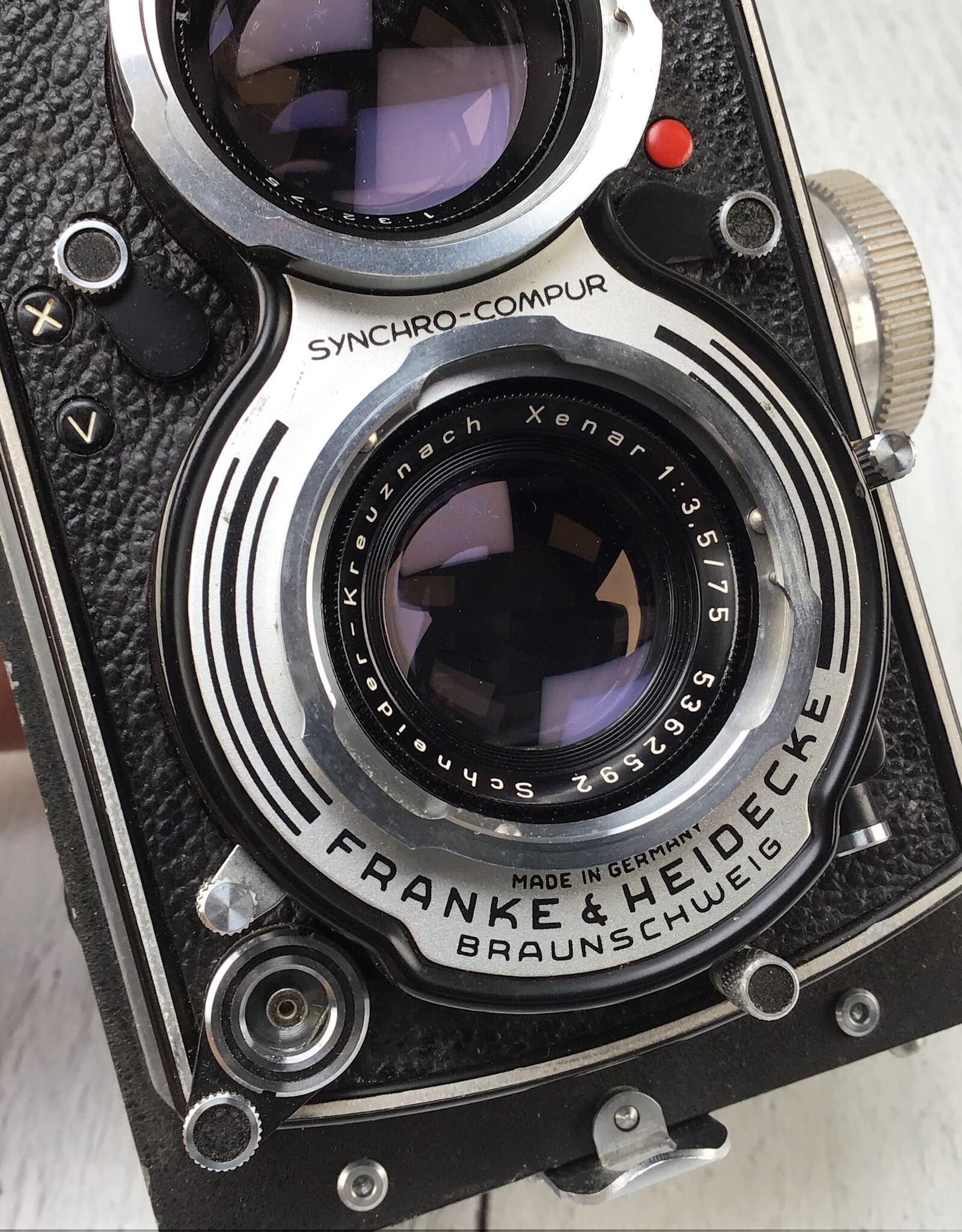 Rollei Rollei Rolleicord Camera w/ Xenar 75mm f3.5 Slow Speeds Off Used As Is