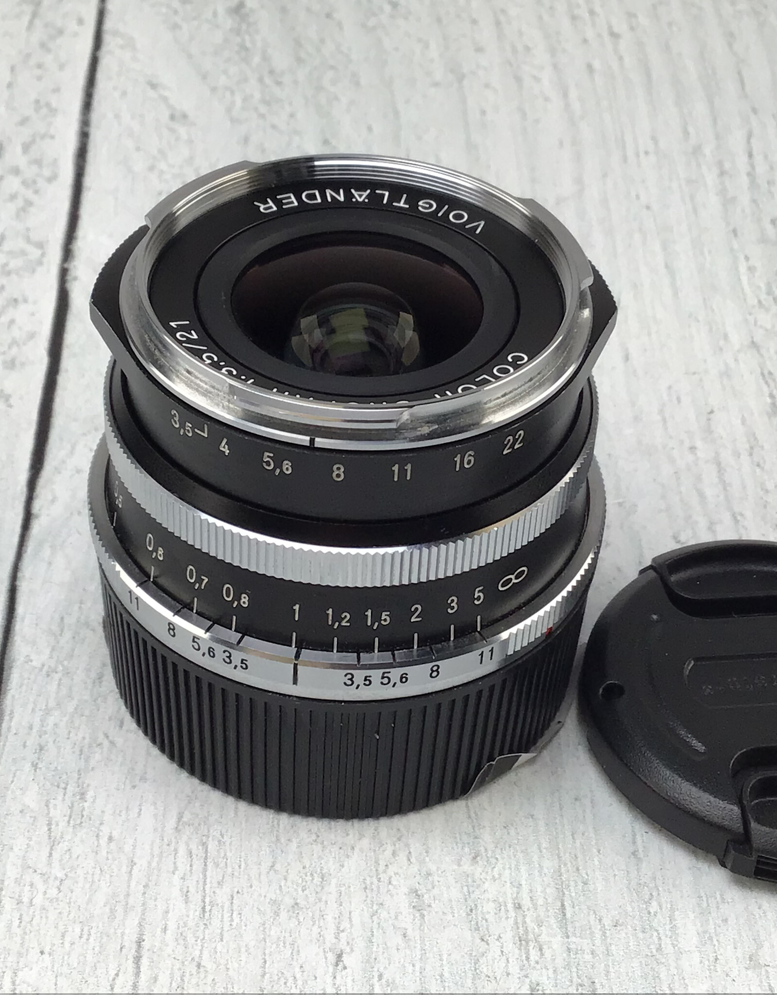Leica Voigtlander Color-Skopar 21mm f3.5 Lens for Leica M Used Good