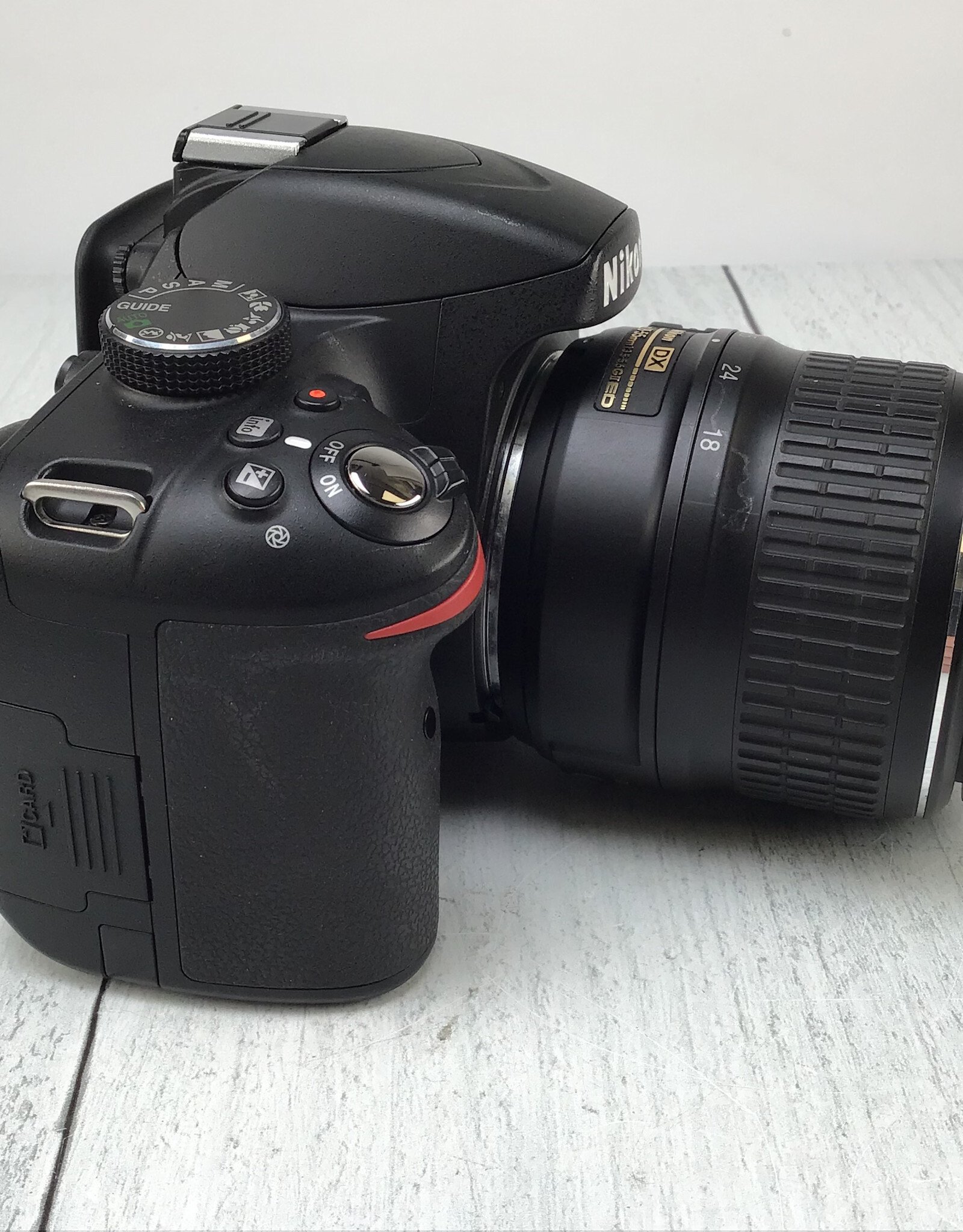 NIKON Nikon D3200 Camera w/ 18-55mm Used Good