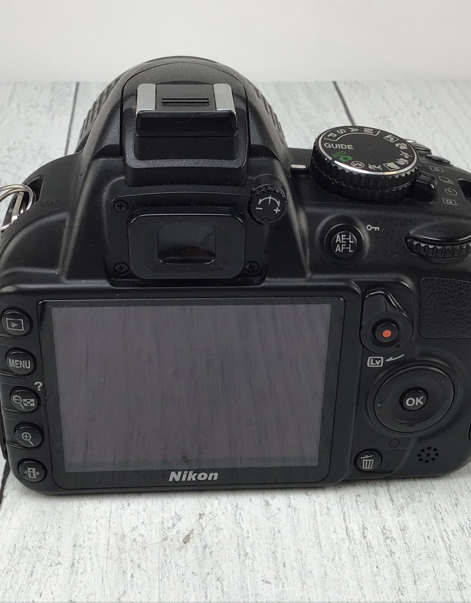 NIKON Nikon D3100 Camera w/ 18-55mm VR Used BGN