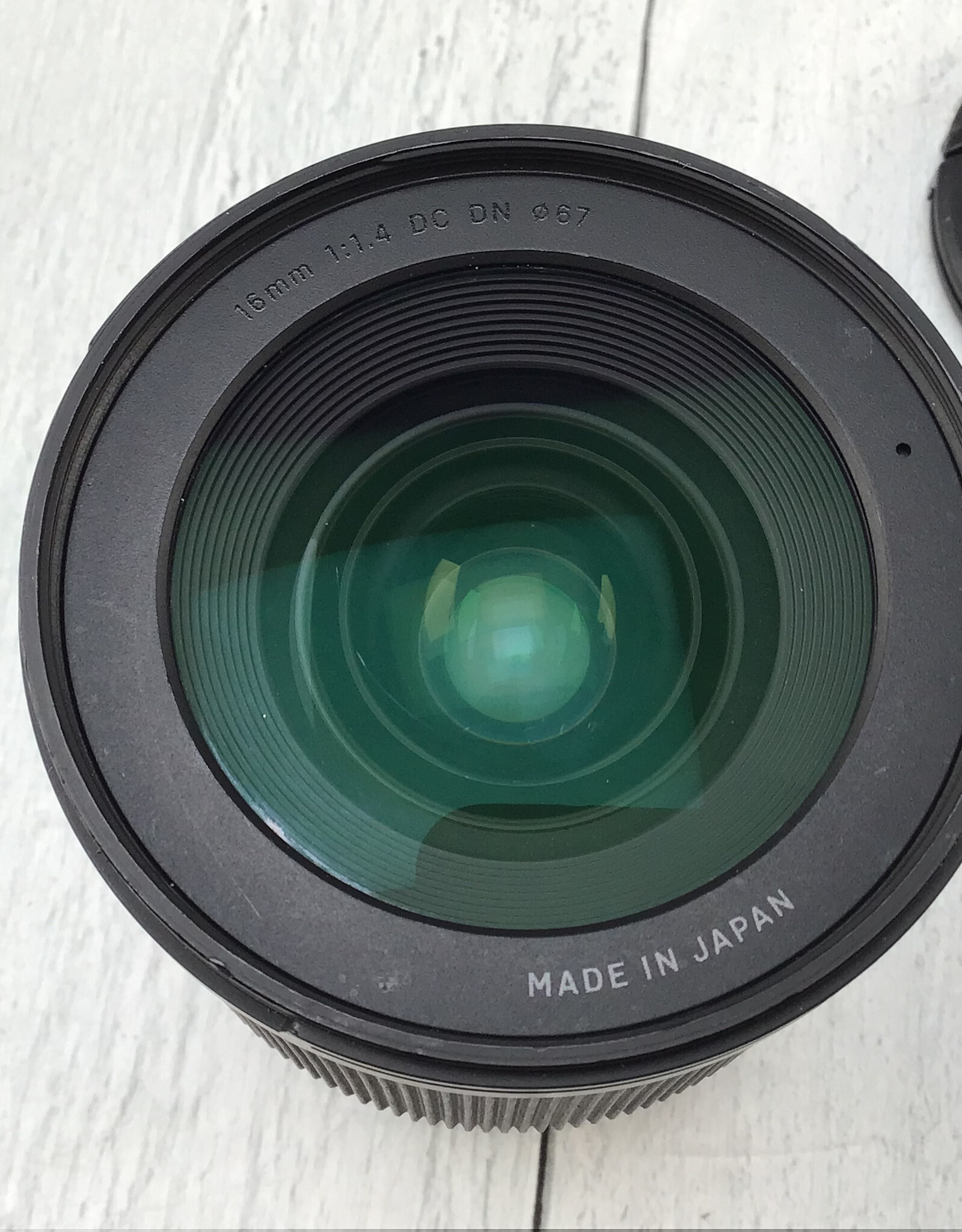 SIGMA Sigma 16mm f1.4 DC DN Lens for Sony Used Good