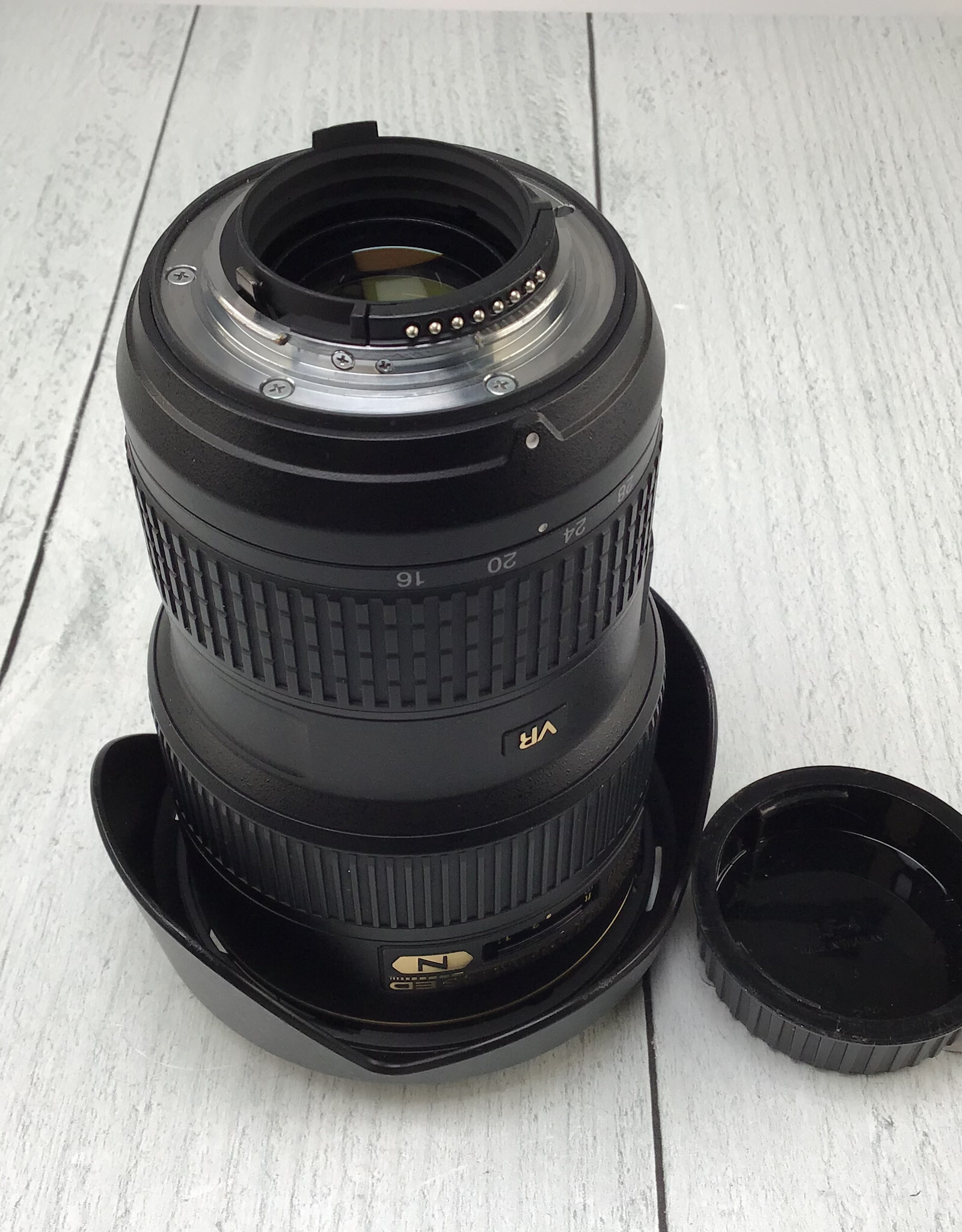 NIKON Nikon AF-S Nikkor 16-35mm f4 G VR Lens Used Good