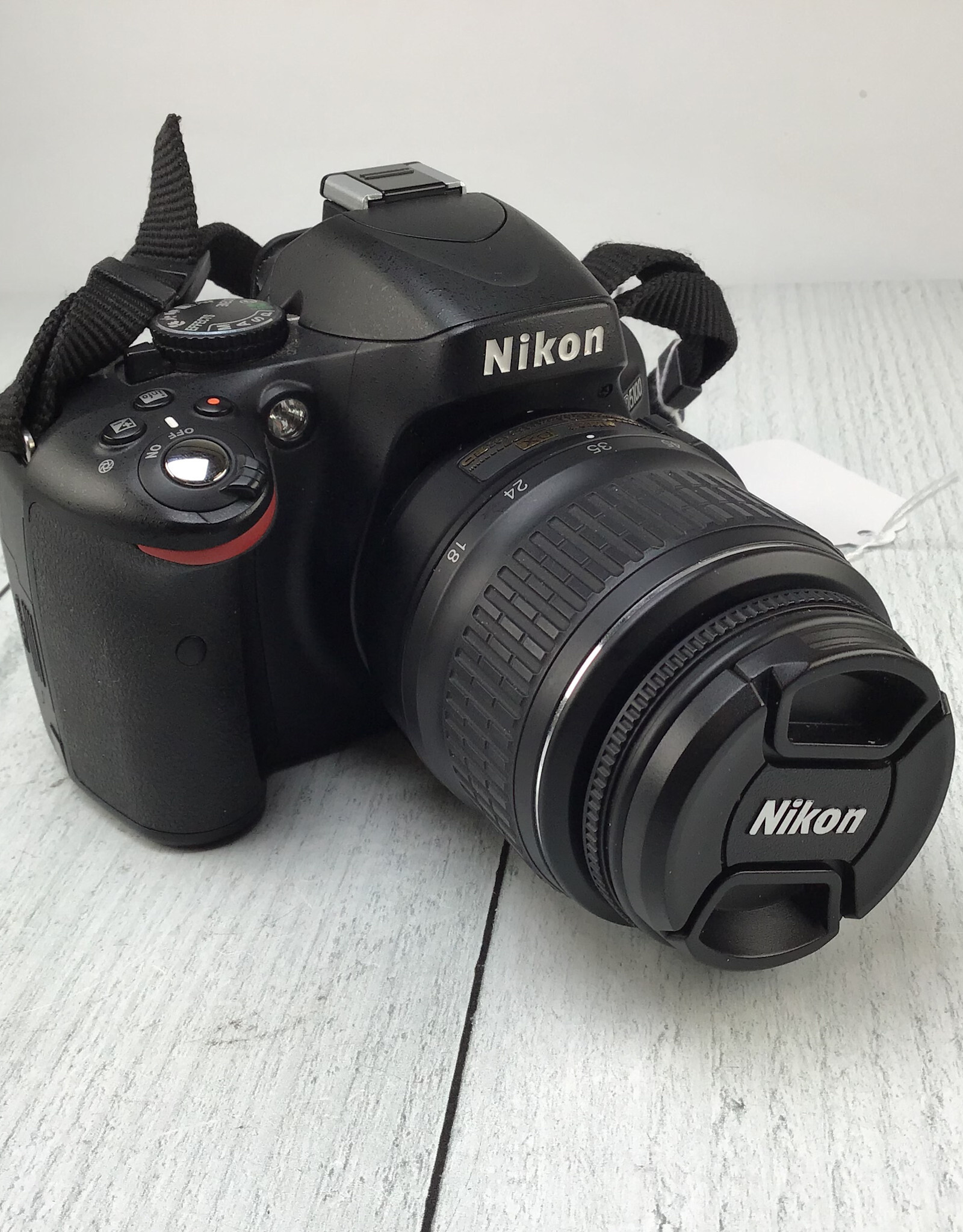 NIKON Nikon D5100 Camera w/ 18-55mm Used Good