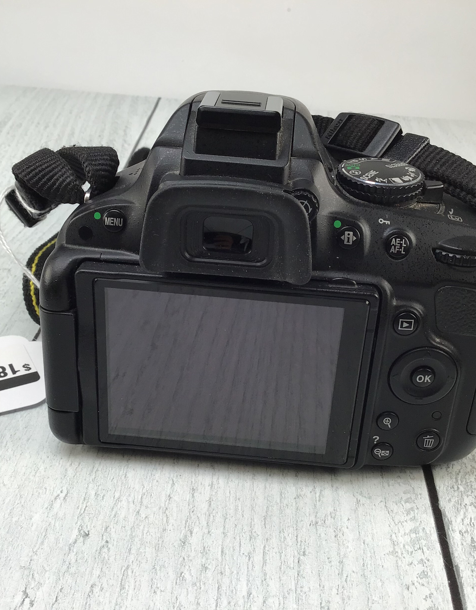 NIKON Nikon D5100 Camera w/ 18-55mm Used Good