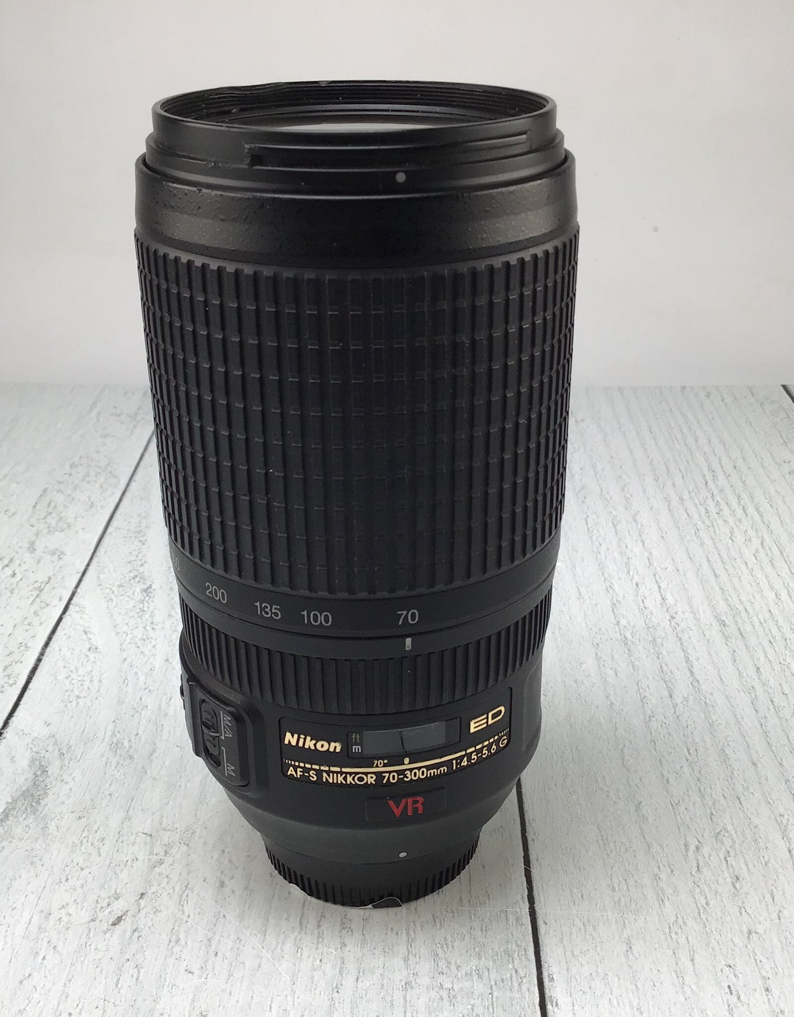 NIKON Nikon AF-S 70-300mm f4.5-5.6 G VR Lens Used Good