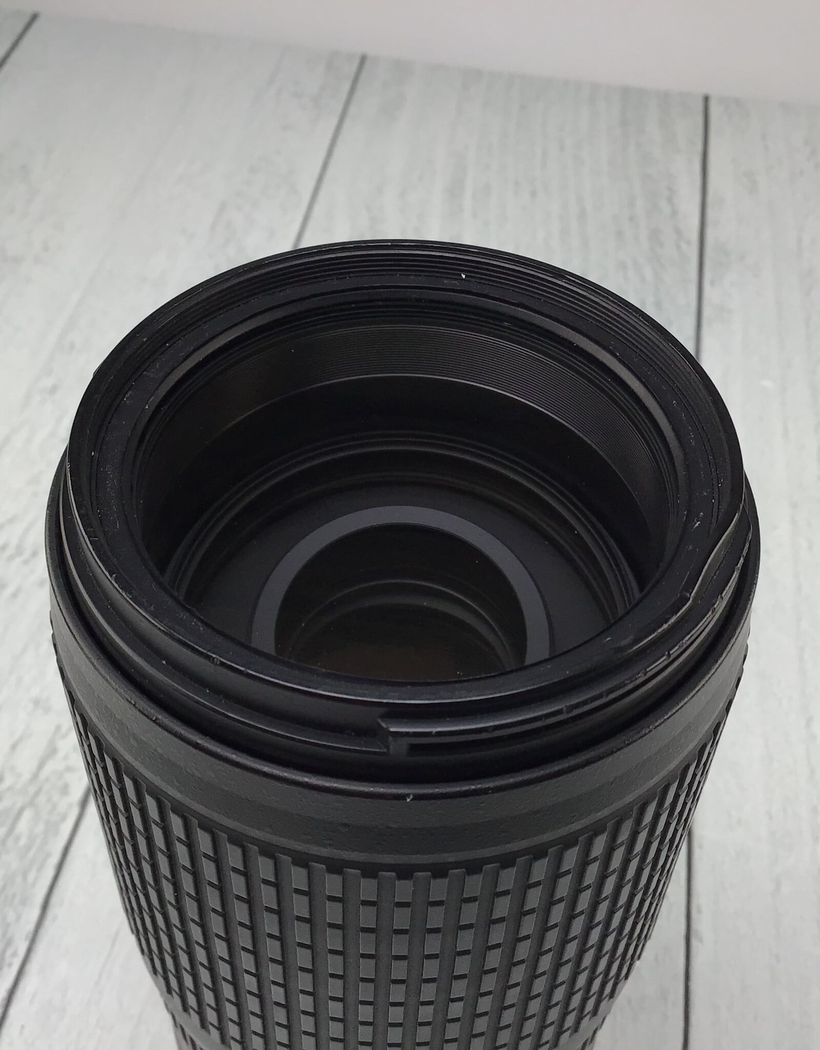 NIKON Nikon AF-S 70-300mm f4.5-5.6 G VR Lens Used Good