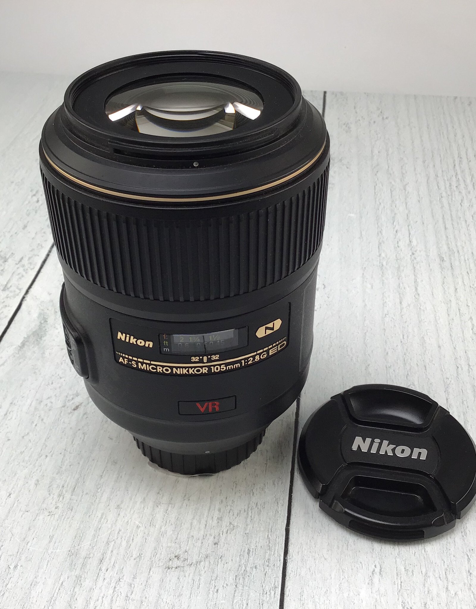NIKON Nikon AF-S Micro Nikkor 105mm f2.8 G VR Lens Used Good